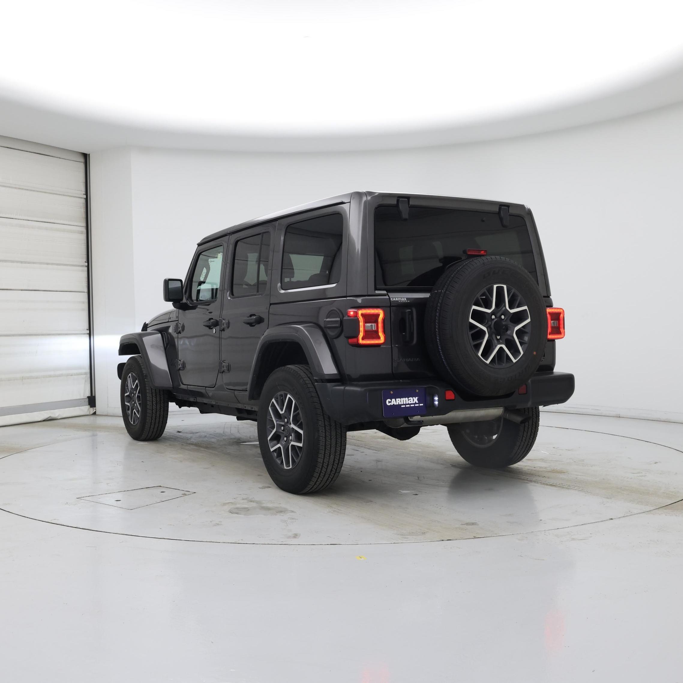 Thumbnail: 2025 Jeep Wrangler - 2