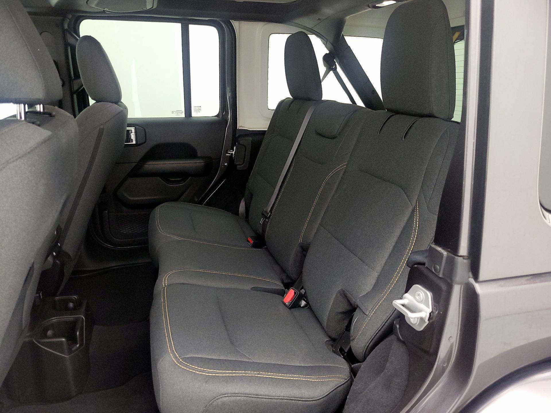 Thumbnail: 2025 Jeep Wrangler - 19