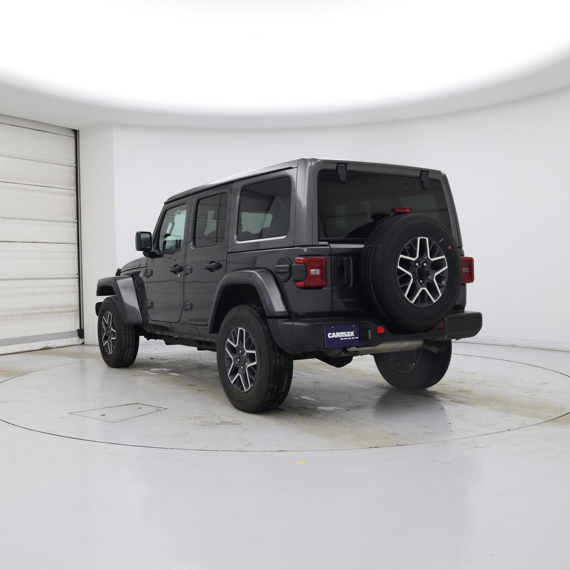 Thumbnail: 2025 Jeep Wrangler - 2