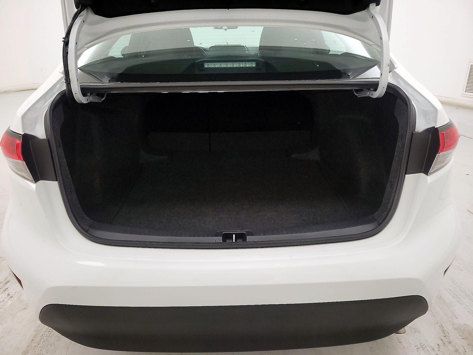 Thumbnail: 2025 Toyota Corolla - 19