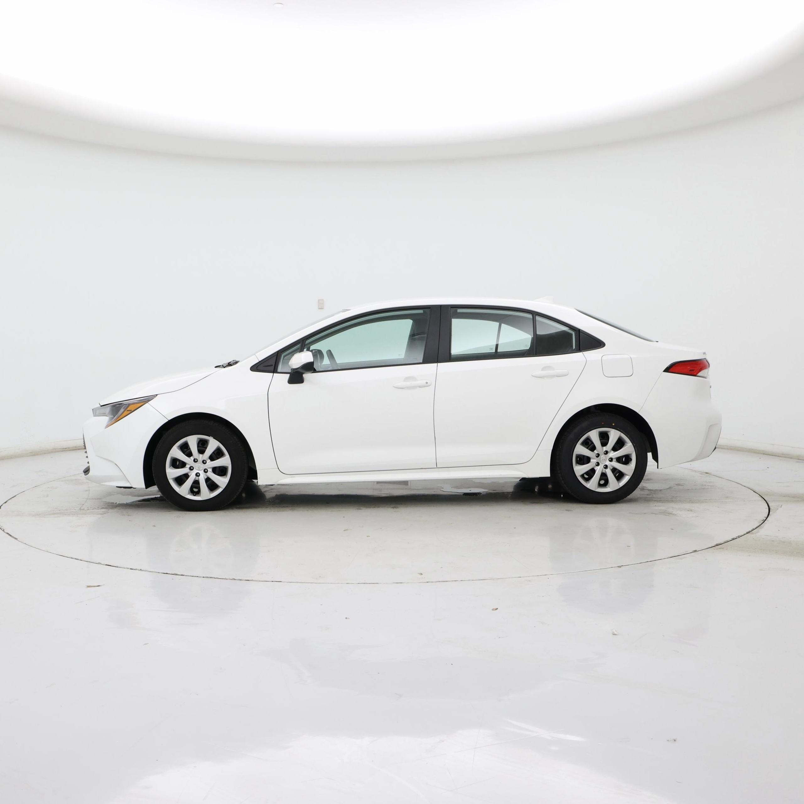 Thumbnail: 2025 Toyota Corolla - 3