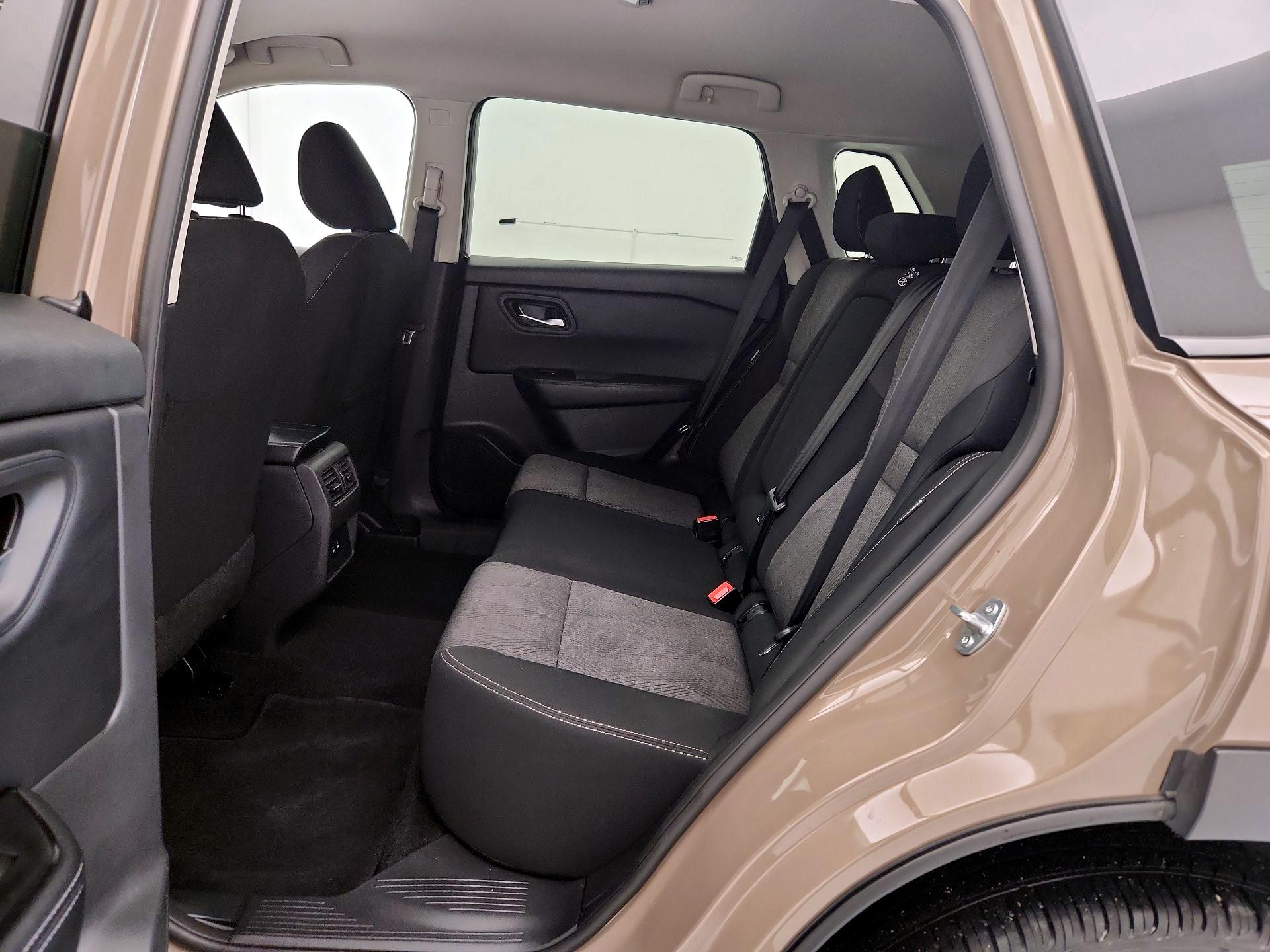 Thumbnail: 2025 Nissan Rogue - 19