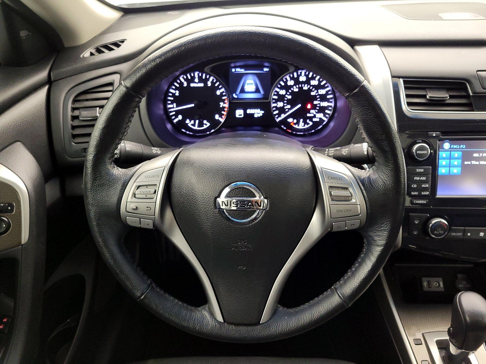 Thumbnail: 2014 Nissan Altima - 10