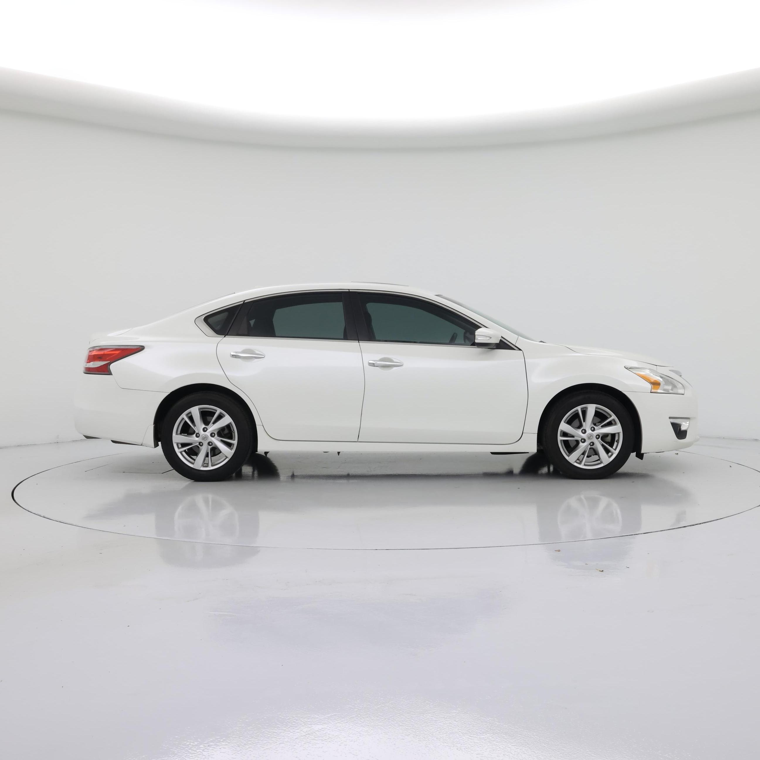 Thumbnail: 2014 Nissan Altima - 7