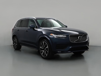 2022 Volvo XC90 T6 Momentum