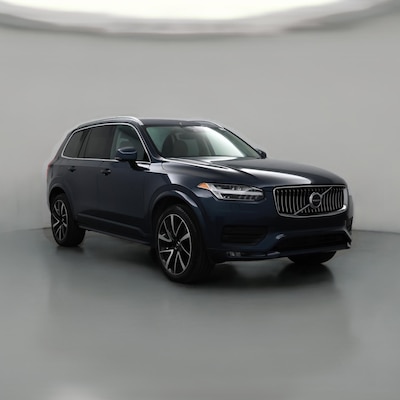 2022 Volvo XC90 T6 Momentum