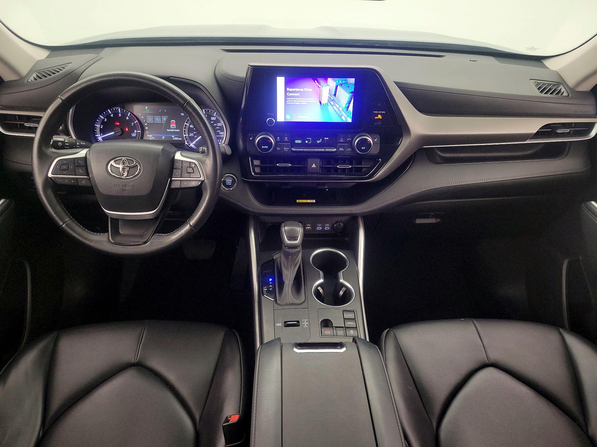 Thumbnail: 2023 Toyota Highlander - 9