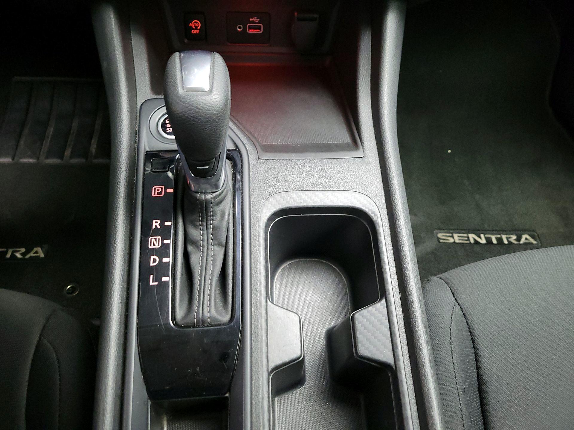 Thumbnail: 2024 Nissan Sentra - 17