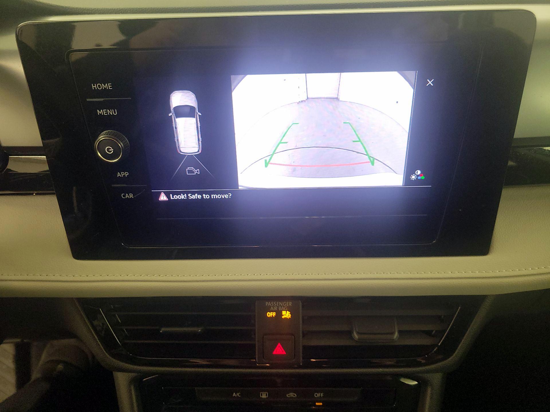 Thumbnail: 2025 Volkswagen Taos - 14