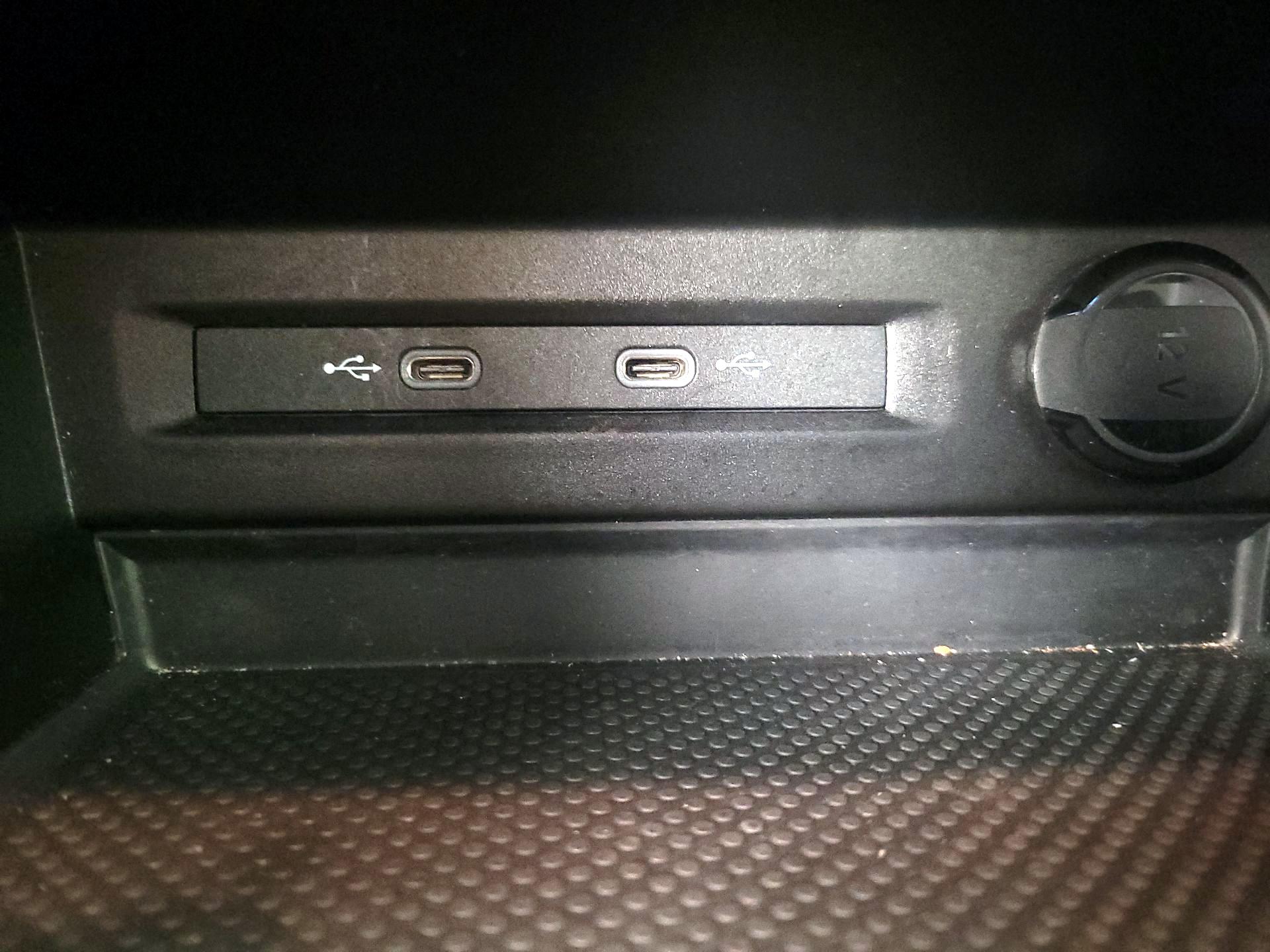 Thumbnail: 2025 Volkswagen Taos - 18