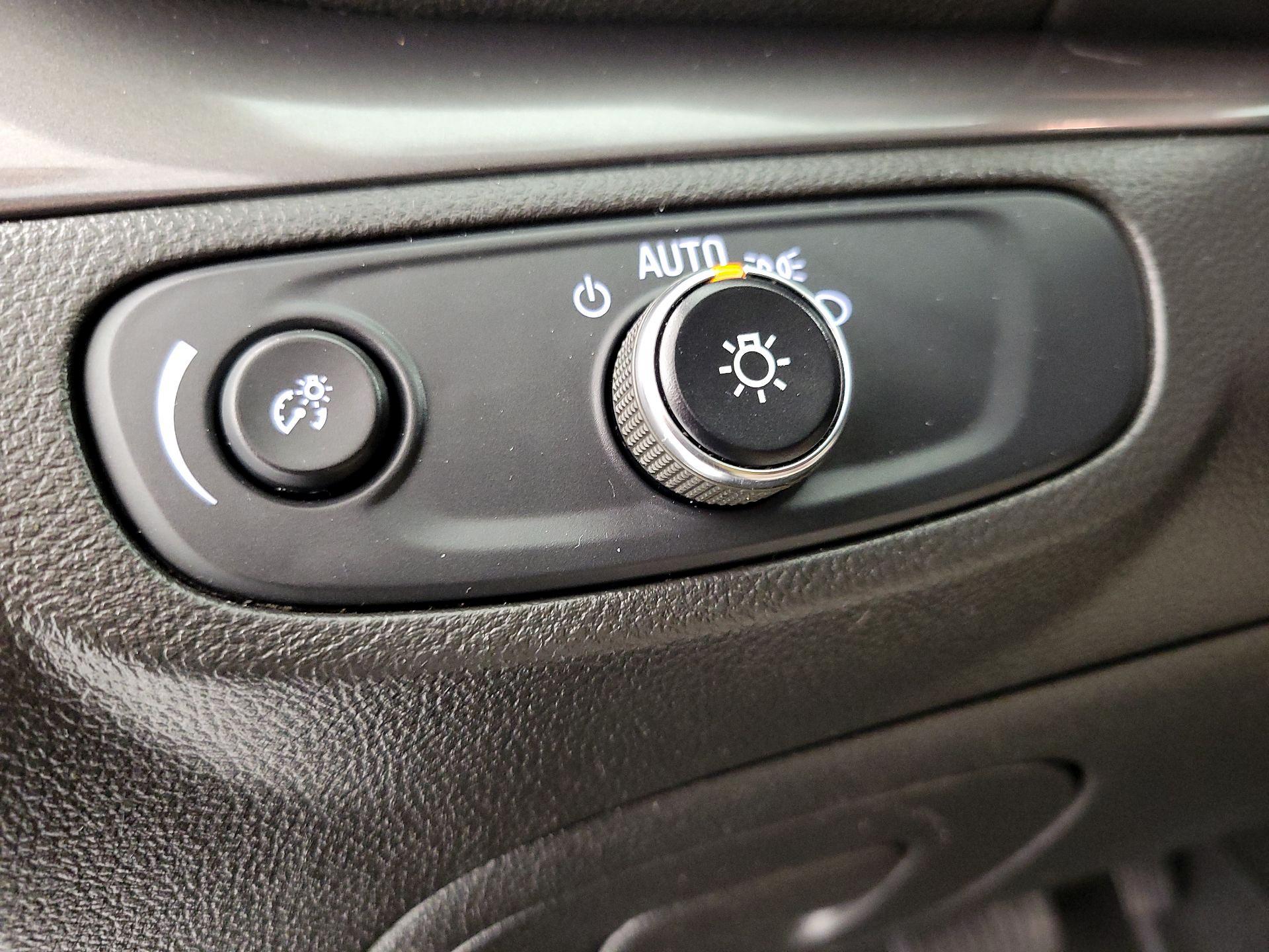 Thumbnail: 2017 Buick Encore - 13