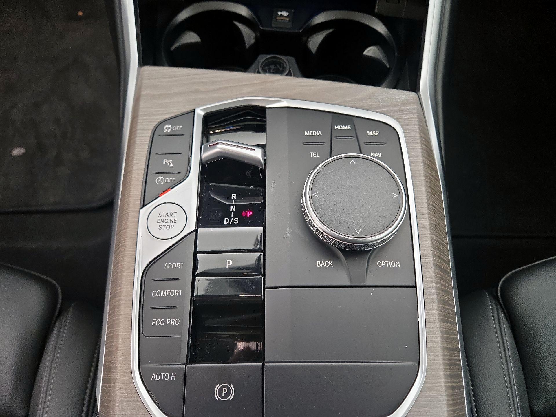 Thumbnail: 2025 BMW 4 Series - 18