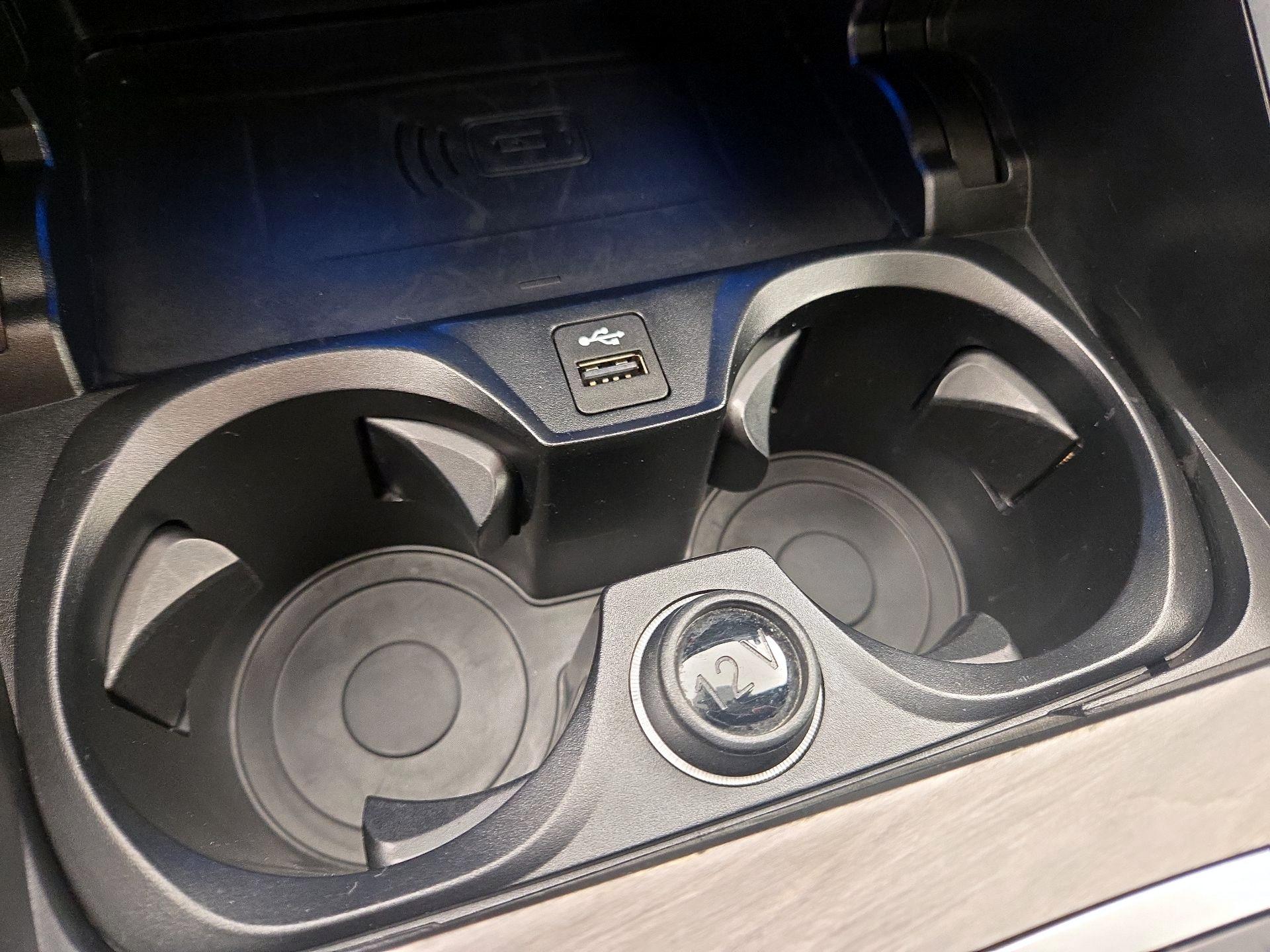 Thumbnail: 2025 BMW 4 Series - 19