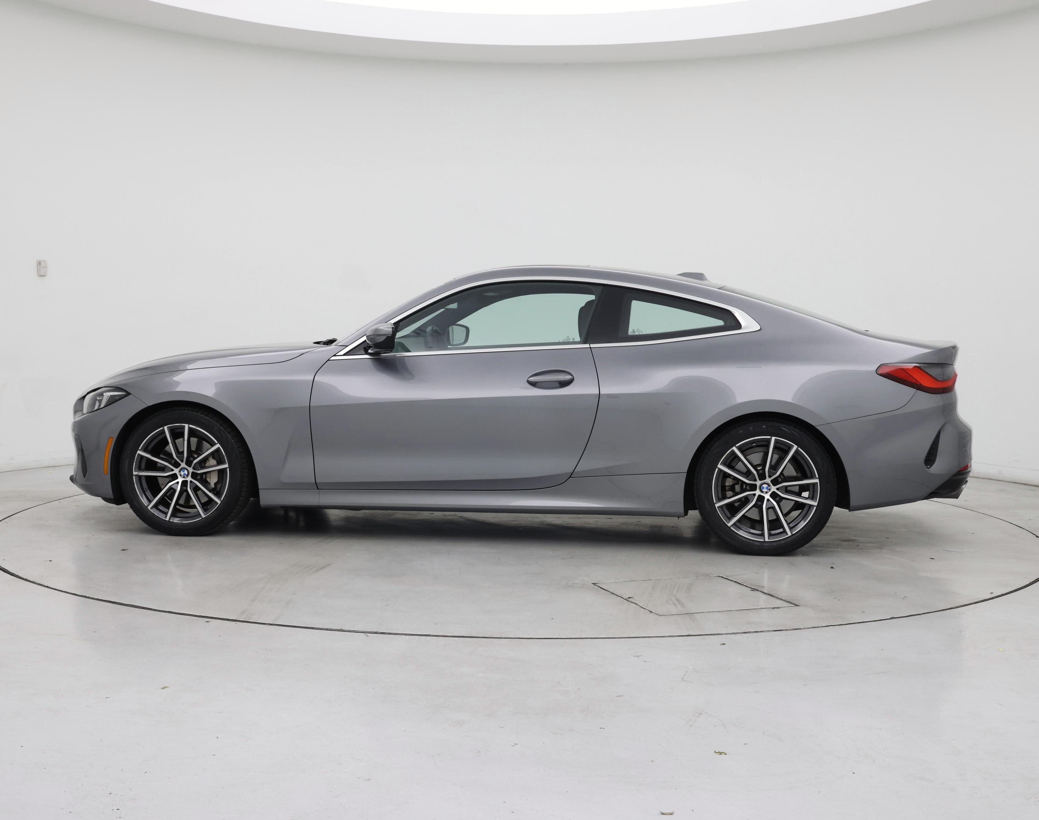 Thumbnail: 2025 BMW 4 Series - 3