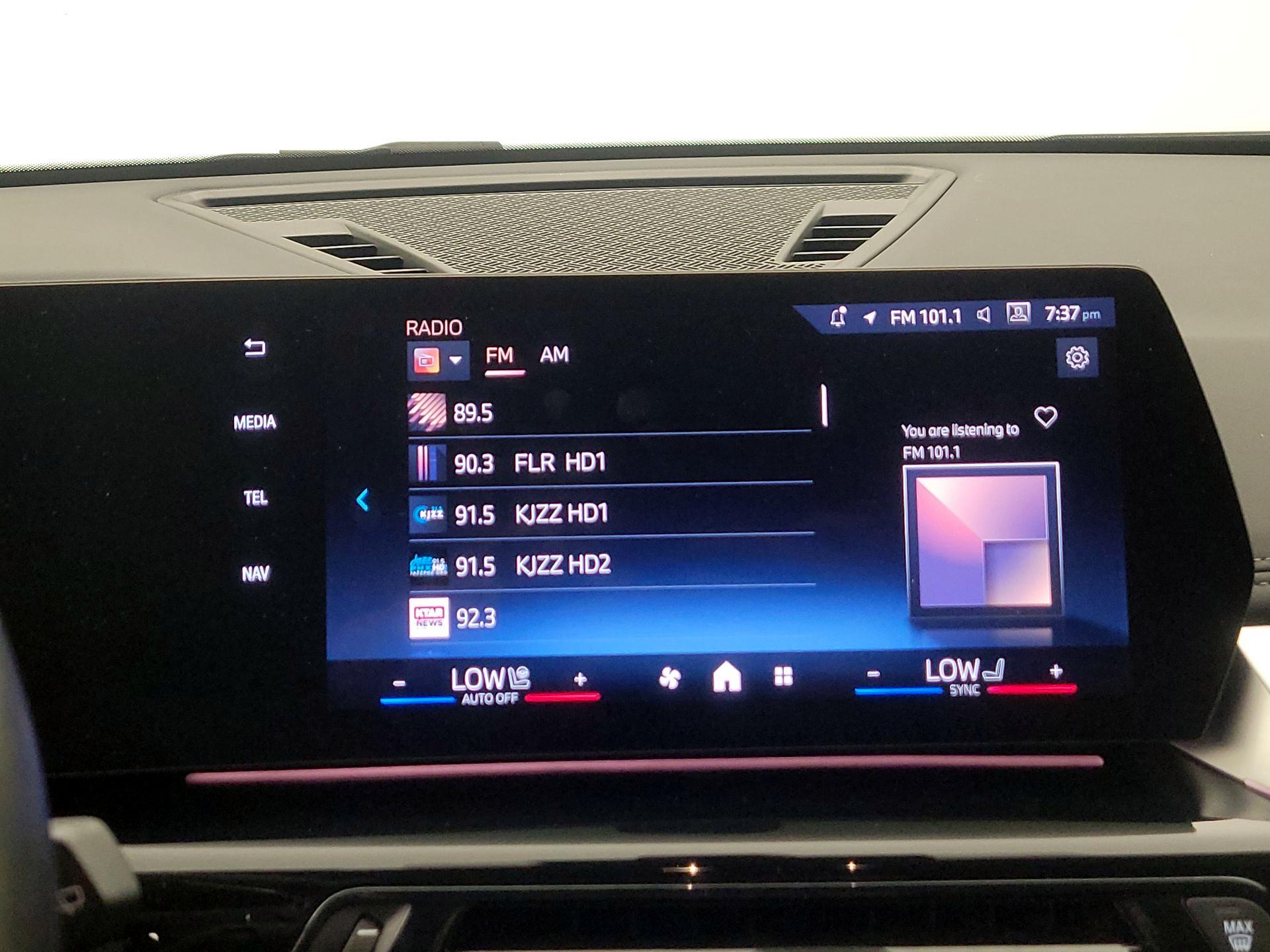 Thumbnail: 2025 BMW X1 - 15