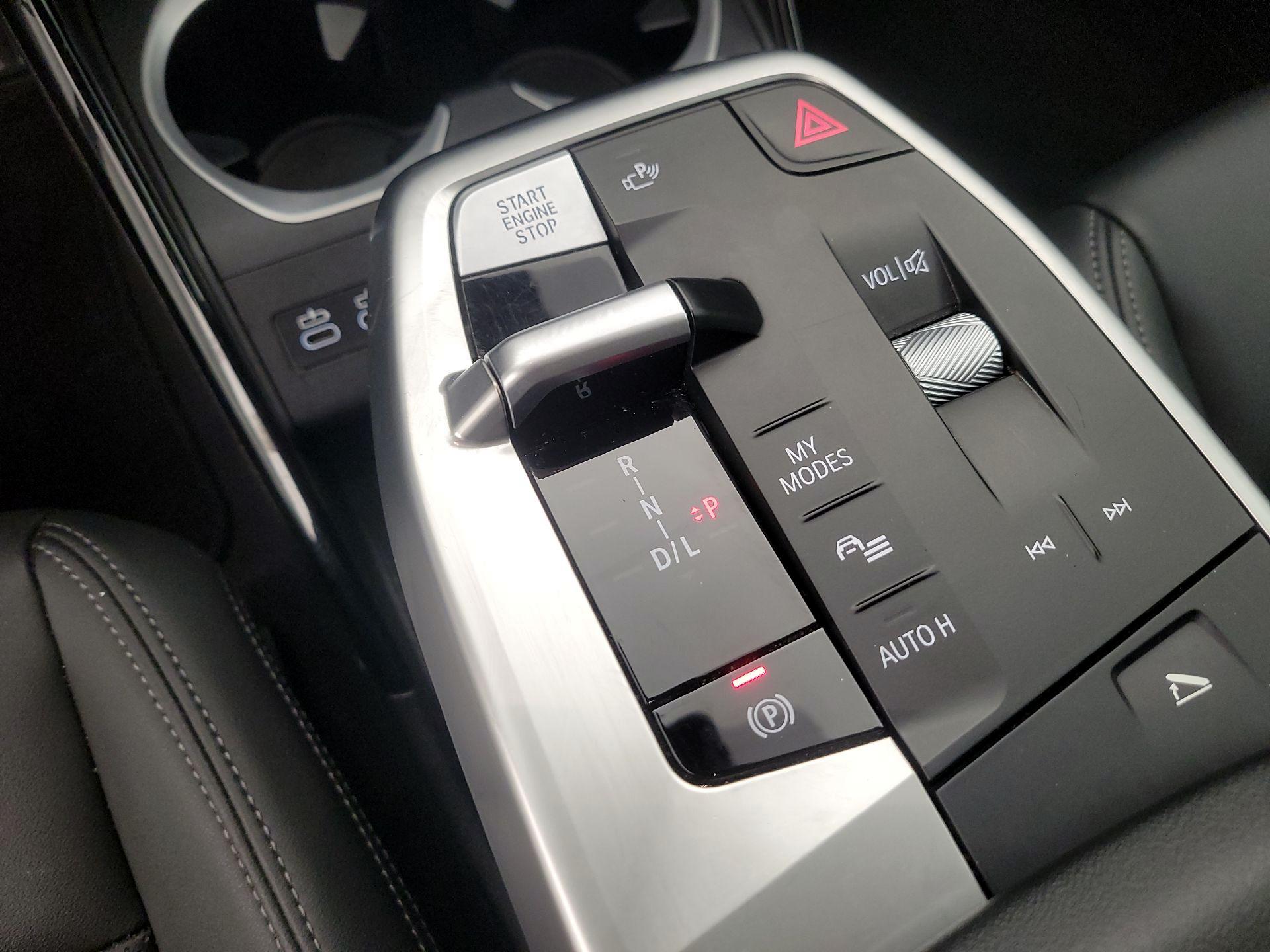 Thumbnail: 2025 BMW X1 - 17