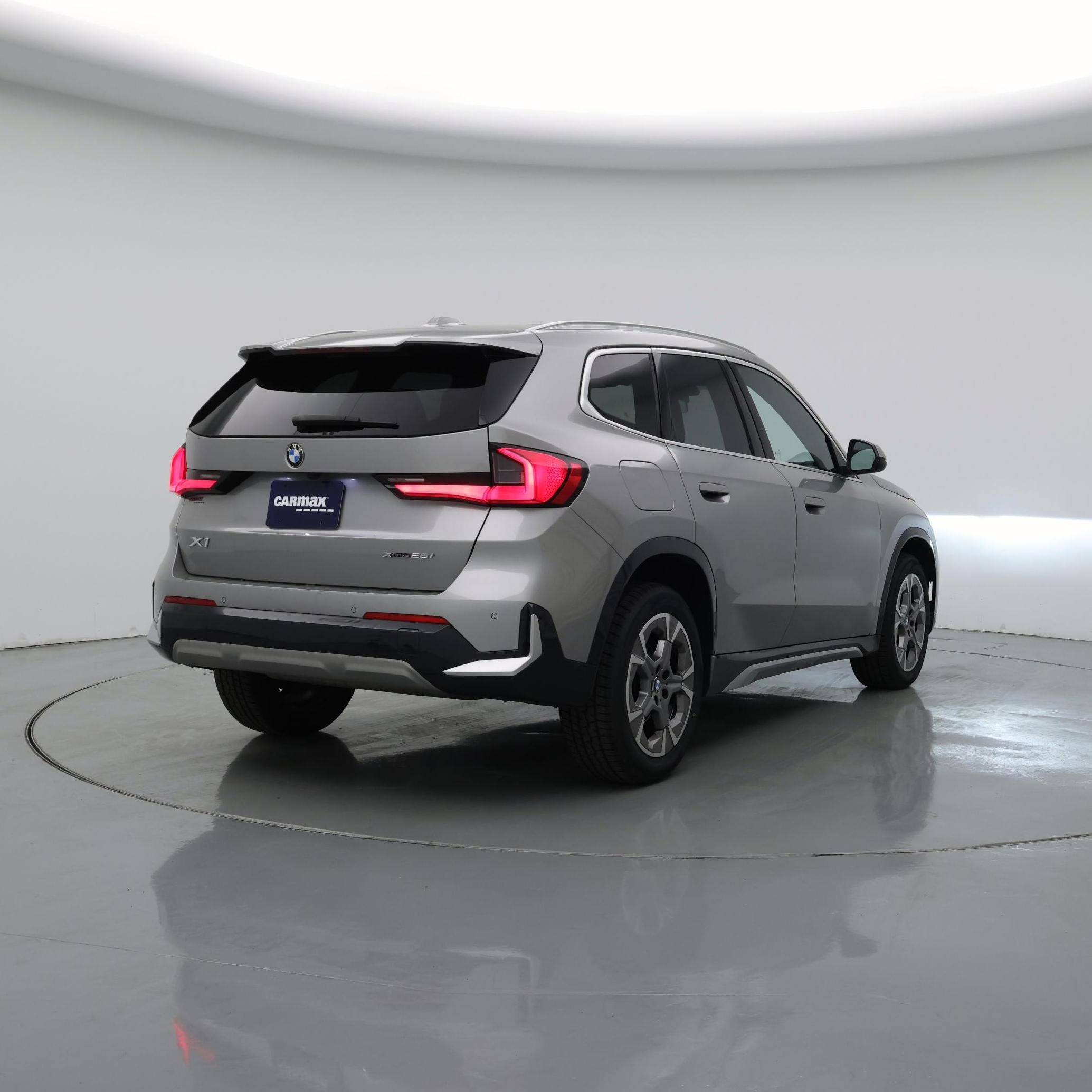 Thumbnail: 2025 BMW X1 - 8