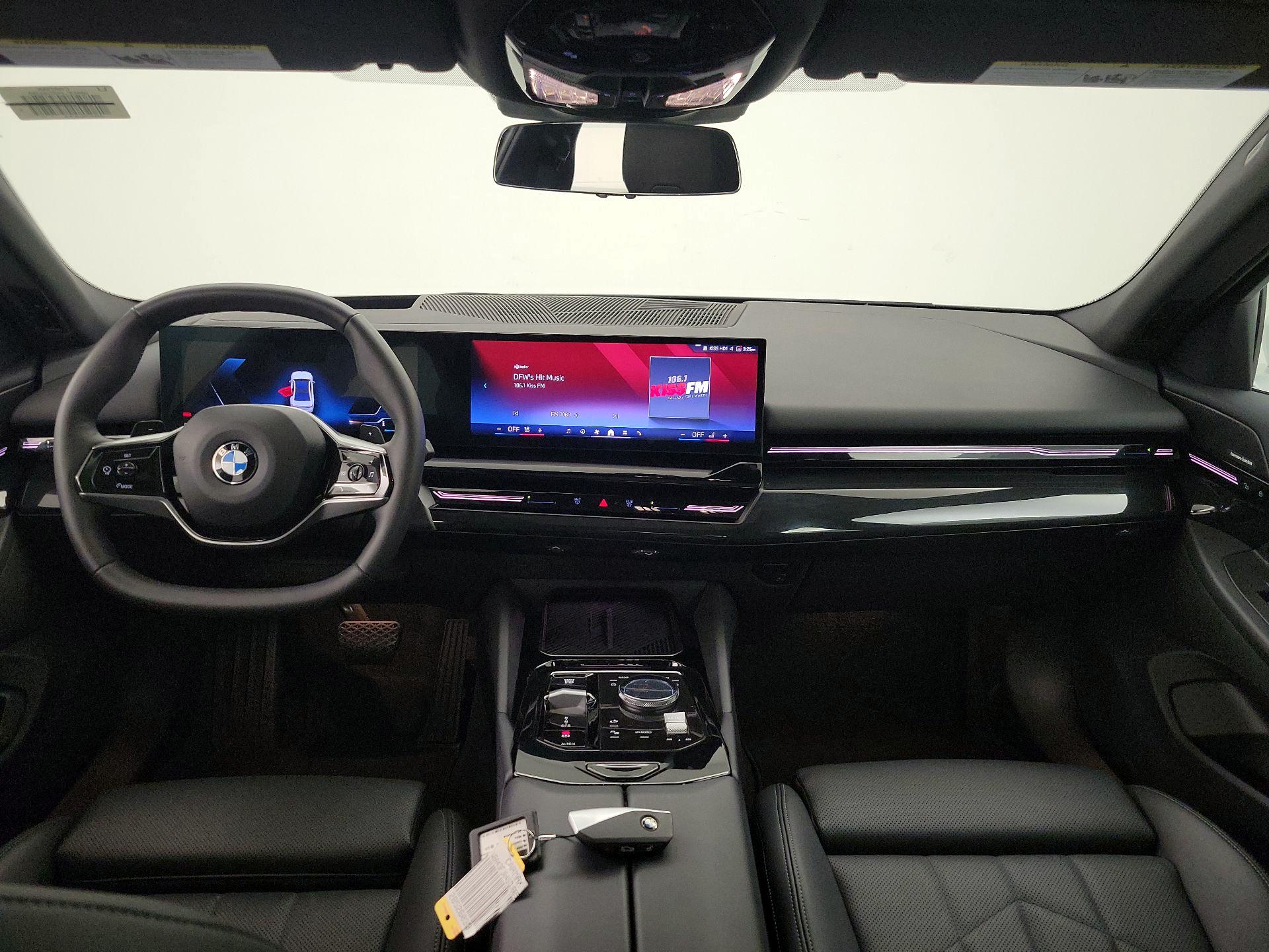 Thumbnail: 2025 BMW 5 Series - 9