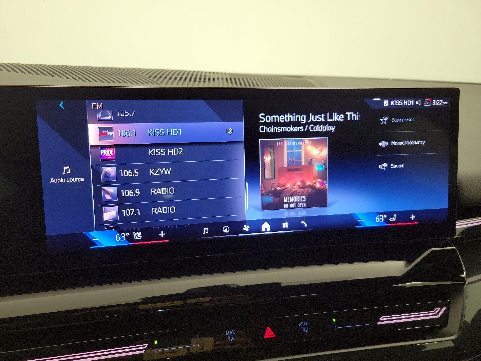 Thumbnail: 2025 BMW 5 Series - 16