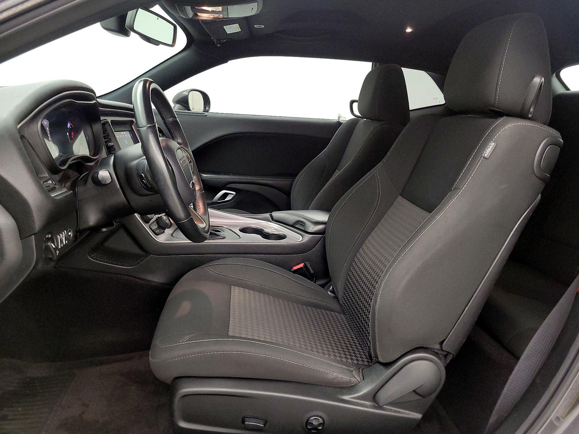 Thumbnail: 2019 Dodge Challenger - 11