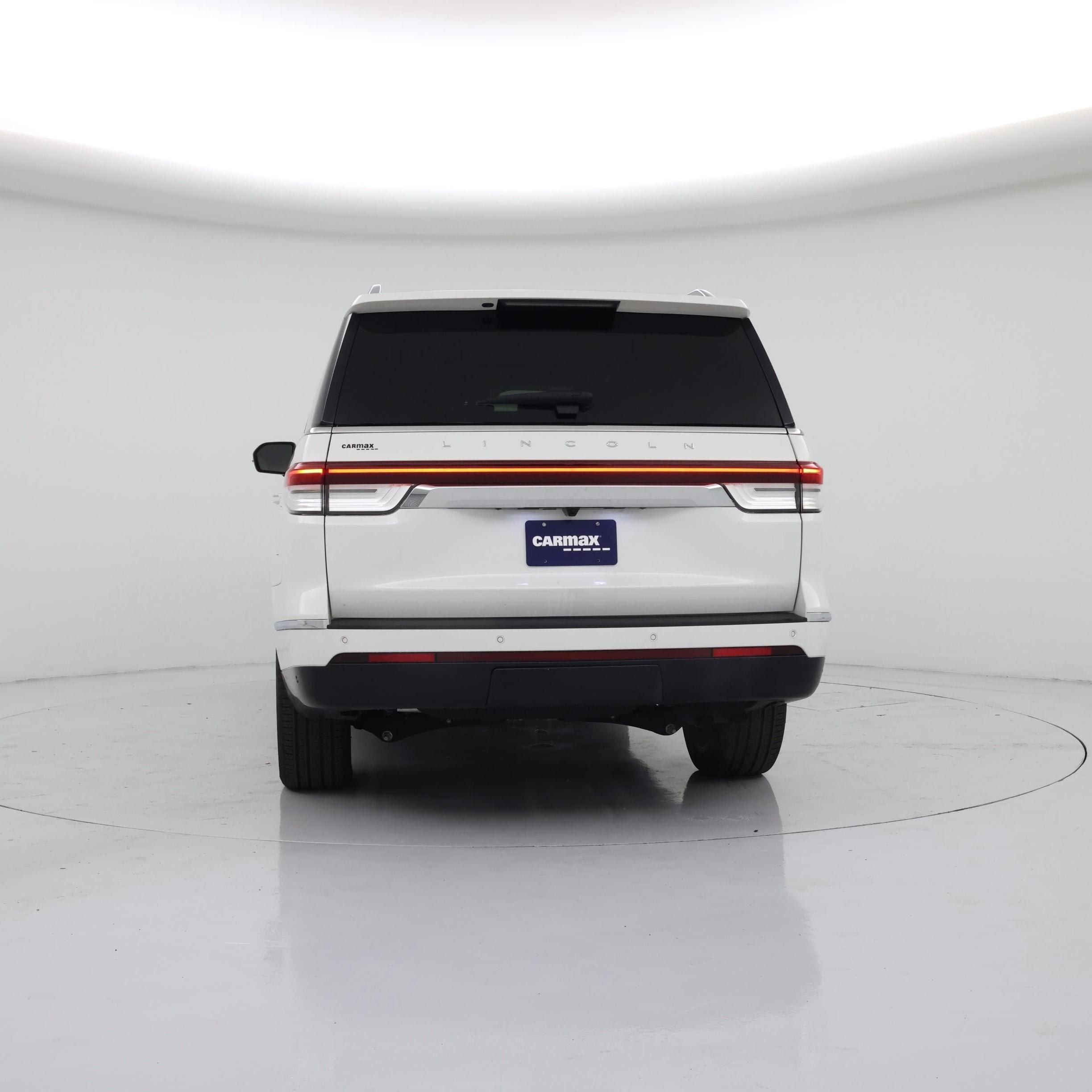 Thumbnail: 2024 Lincoln Navigator - 6