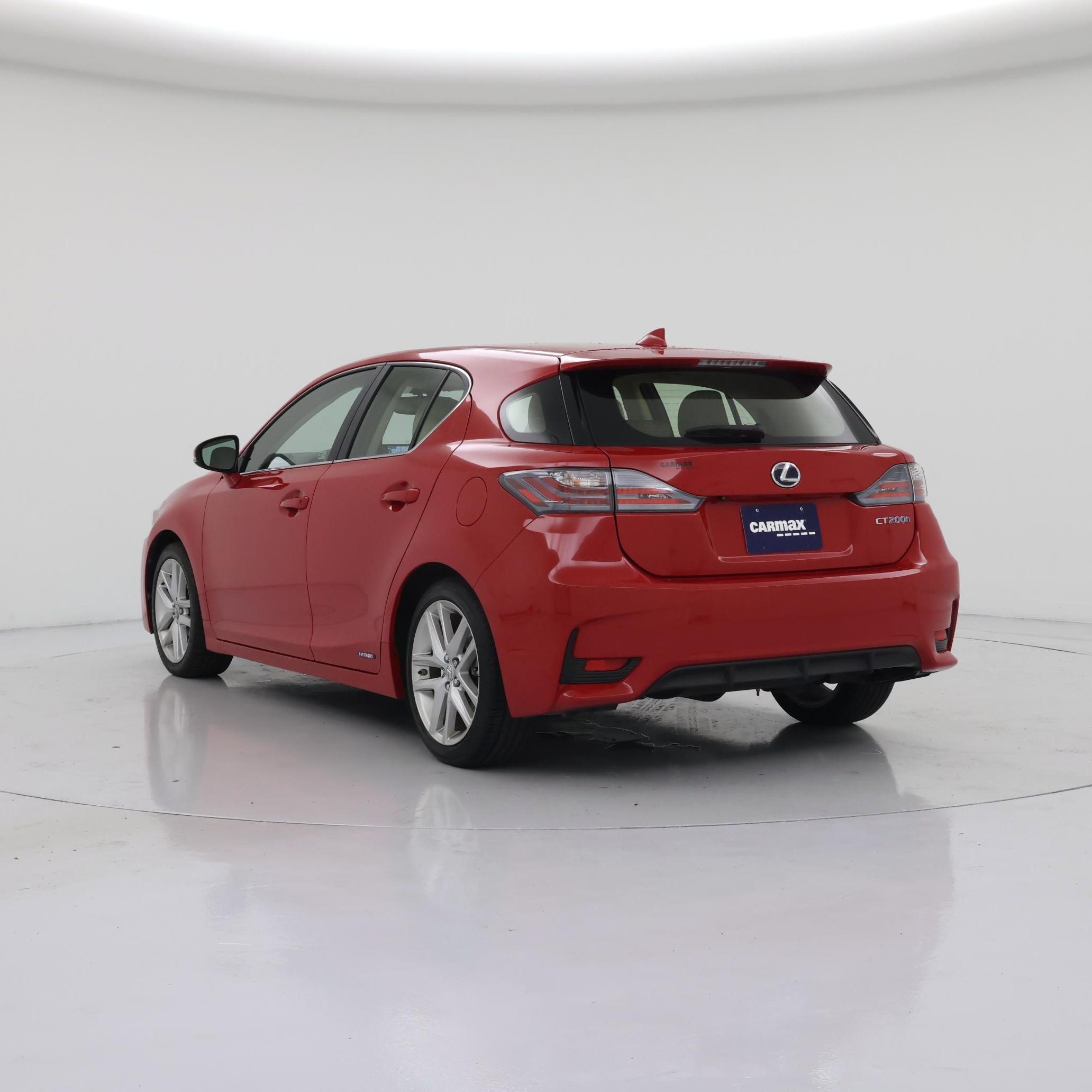 Thumbnail: 2015 Lexus CT - 2