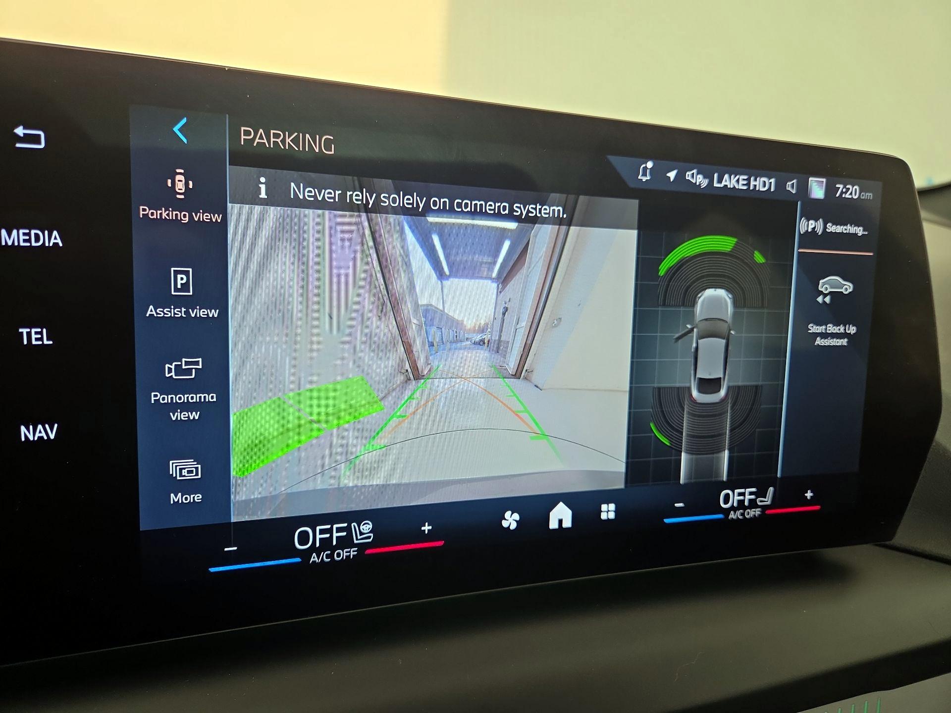 Thumbnail: 2025 BMW 2 Series - 13