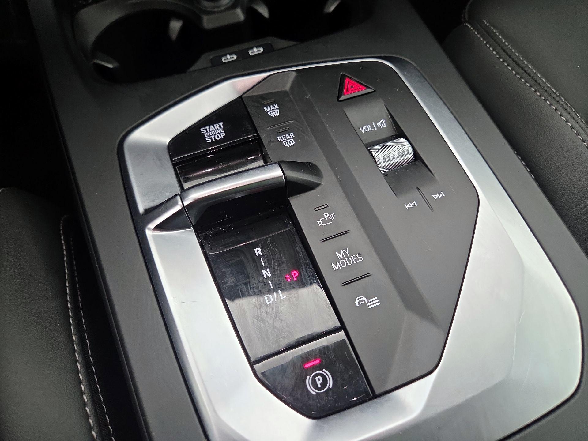 Thumbnail: 2025 BMW 2 Series - 16