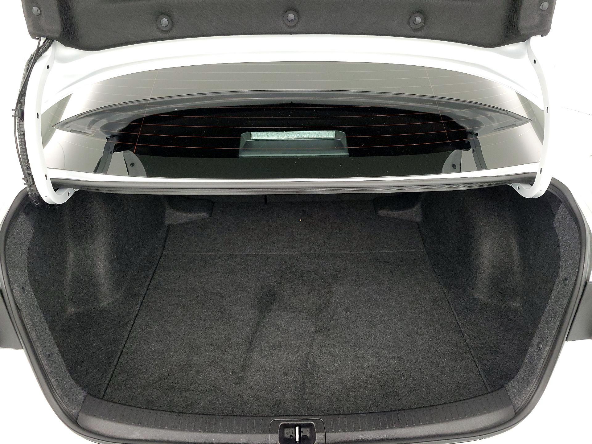 Thumbnail: 2025 Toyota Corolla - 20