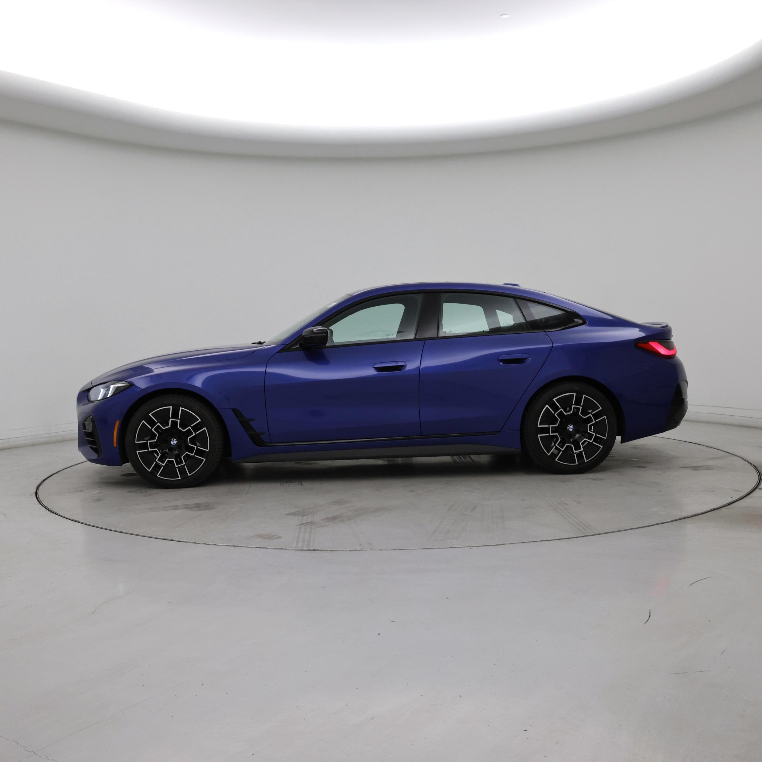 Thumbnail: 2025 BMW 4 Series - 3