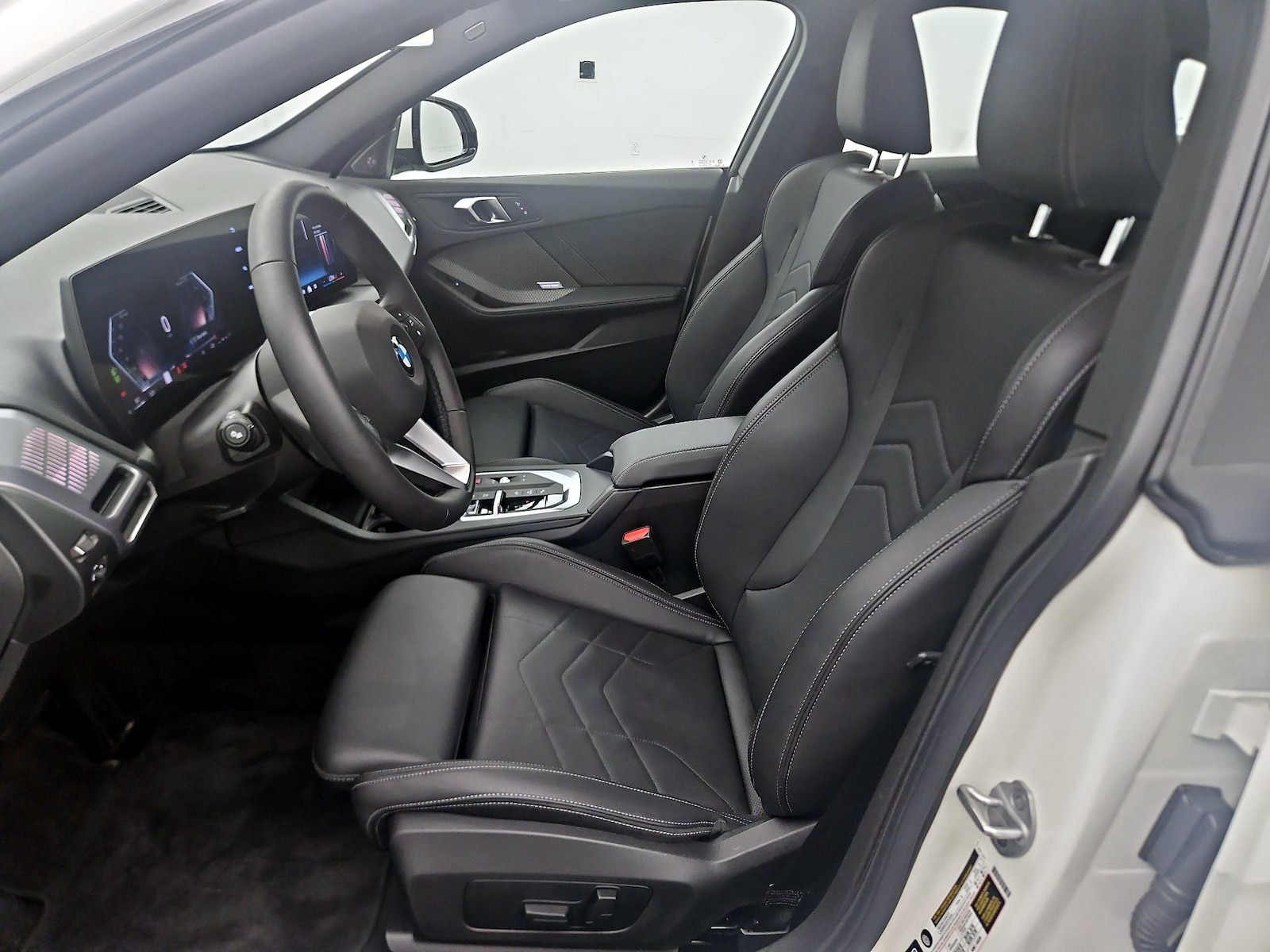 2025 BMW 2 Series 12