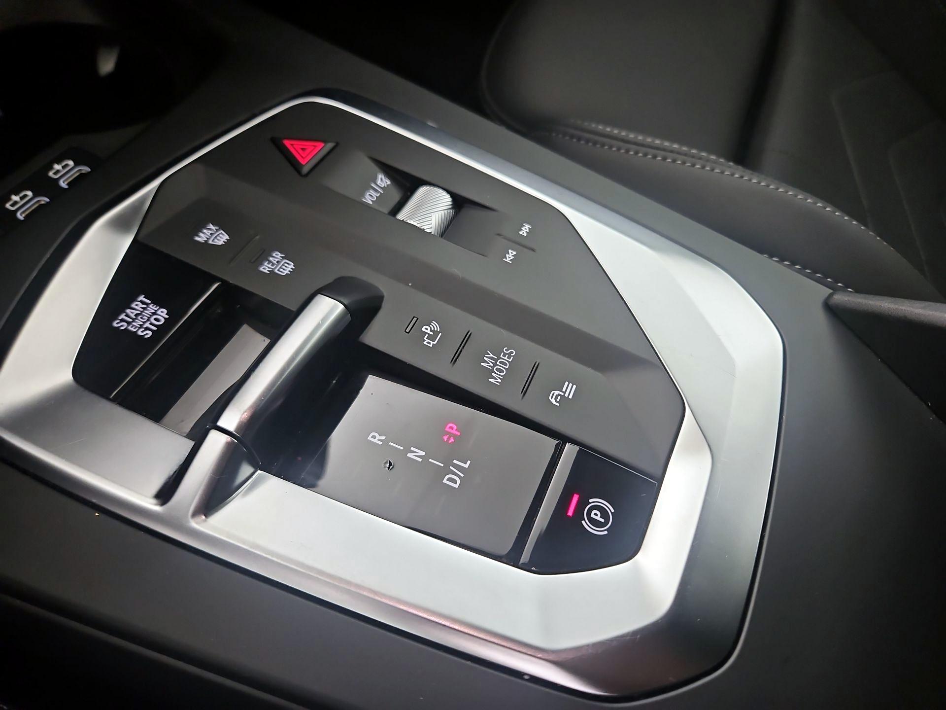 Thumbnail: 2025 BMW 2 Series - 15