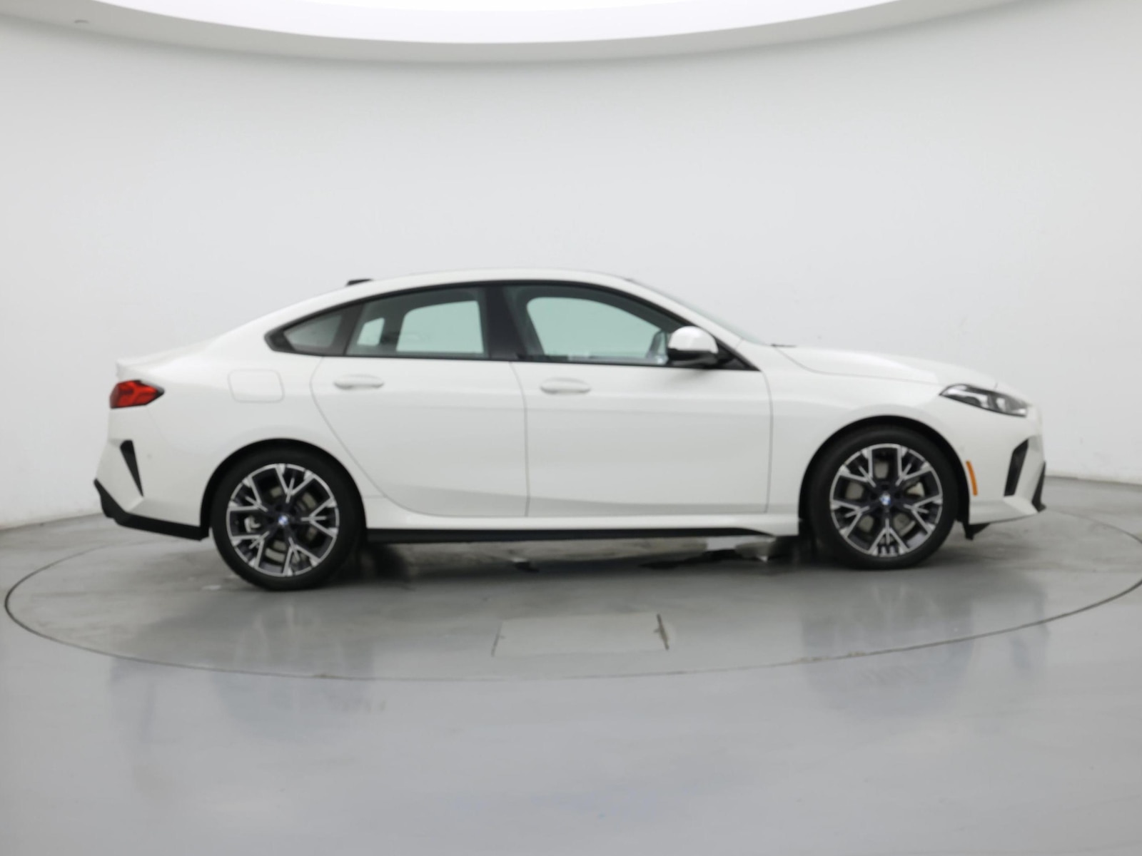 2025 BMW 2 Series 8