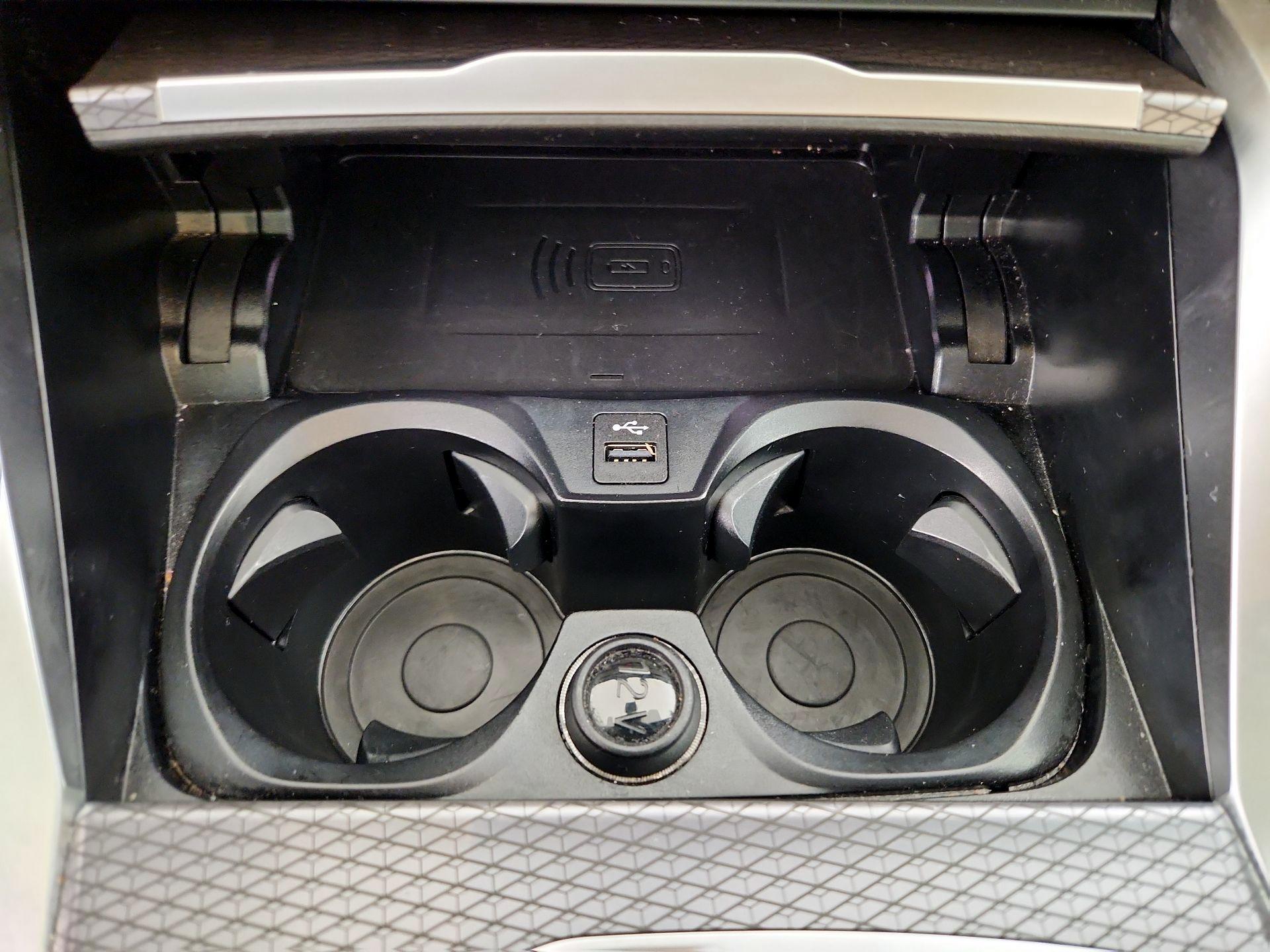 Thumbnail: 2025 BMW 4 Series - 19