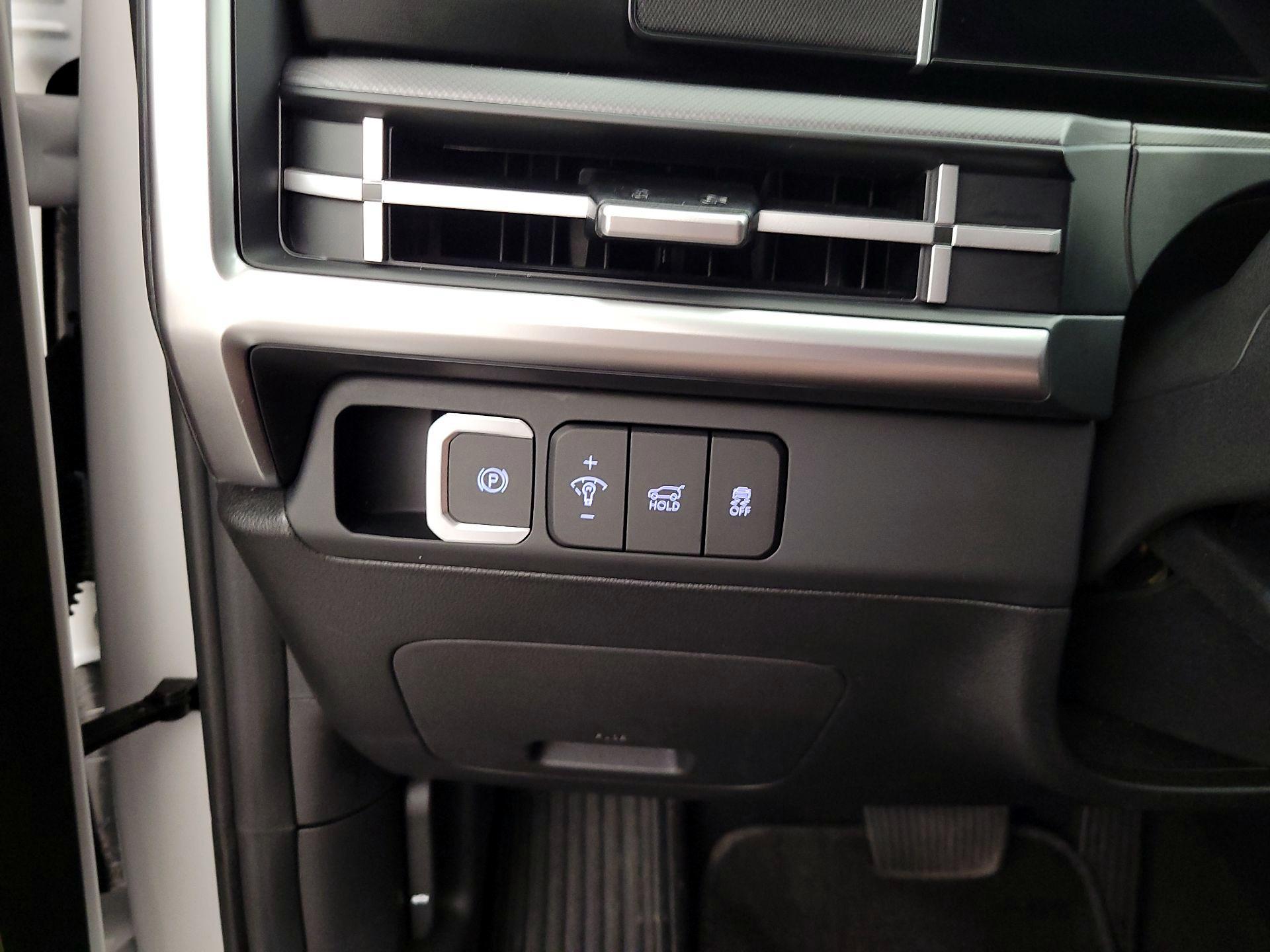 Thumbnail: 2025 Hyundai Santa Fe - 13