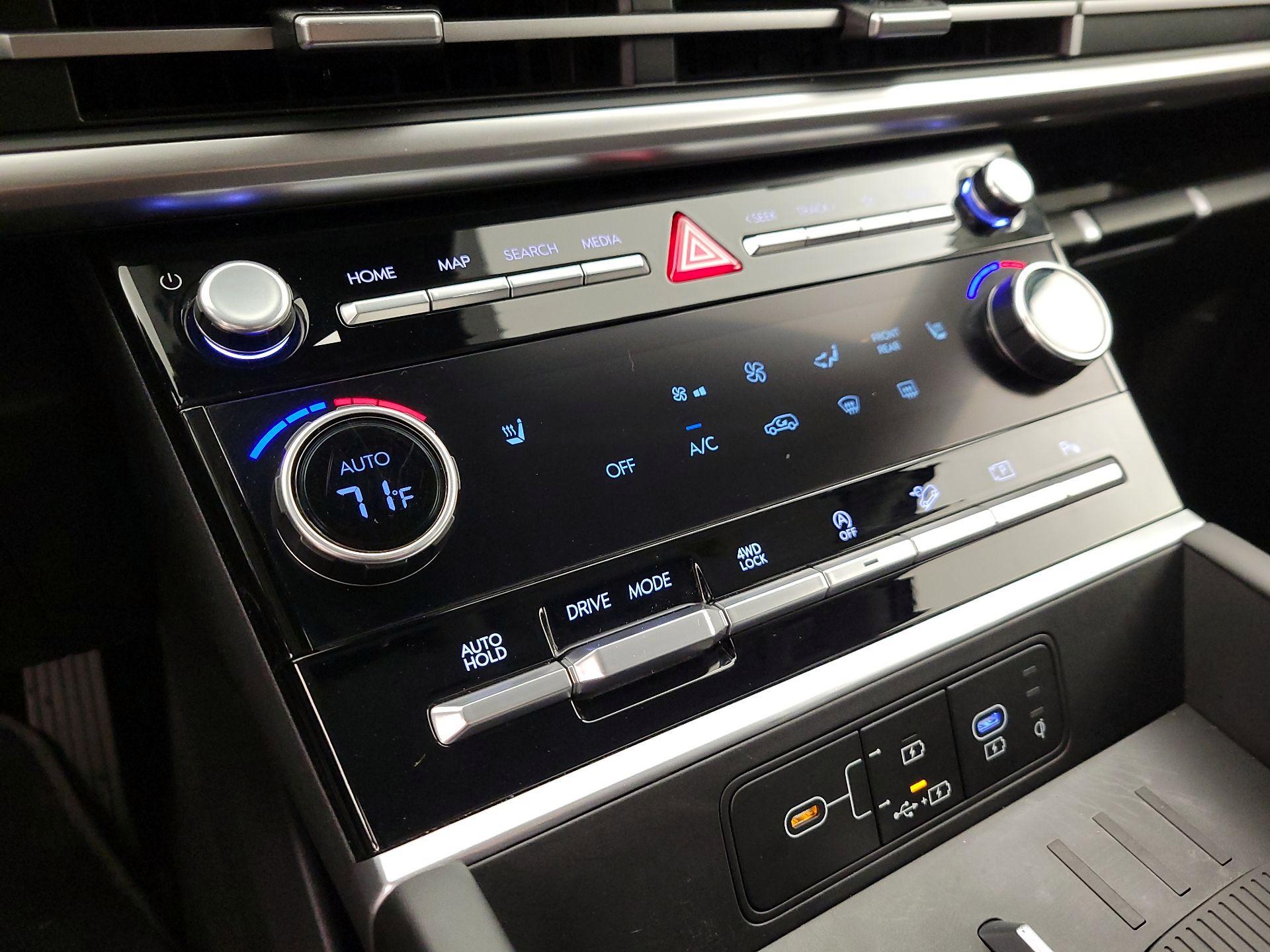 Thumbnail: 2025 Hyundai Santa Fe - 16