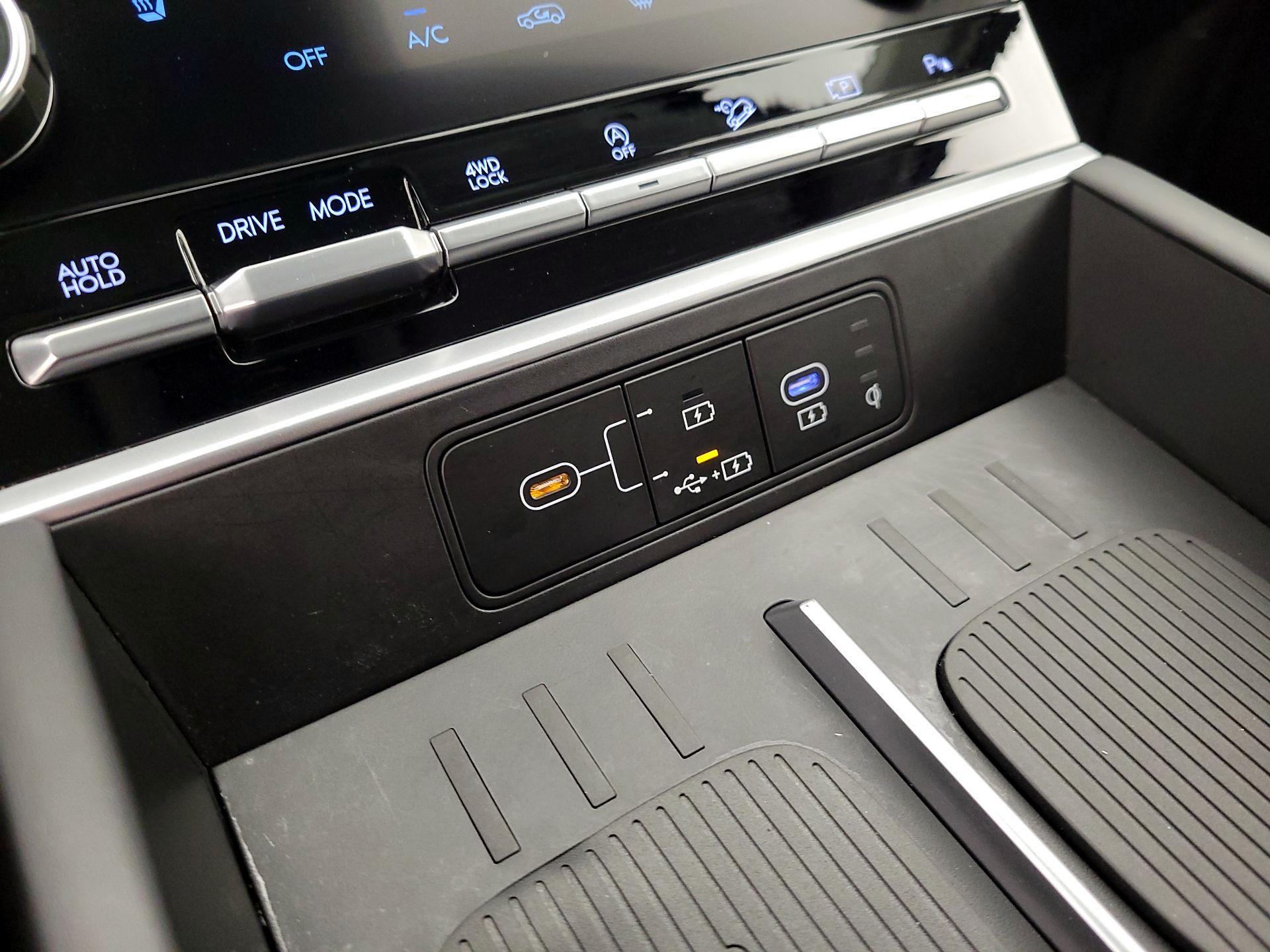 Thumbnail: 2025 Hyundai Santa Fe - 18