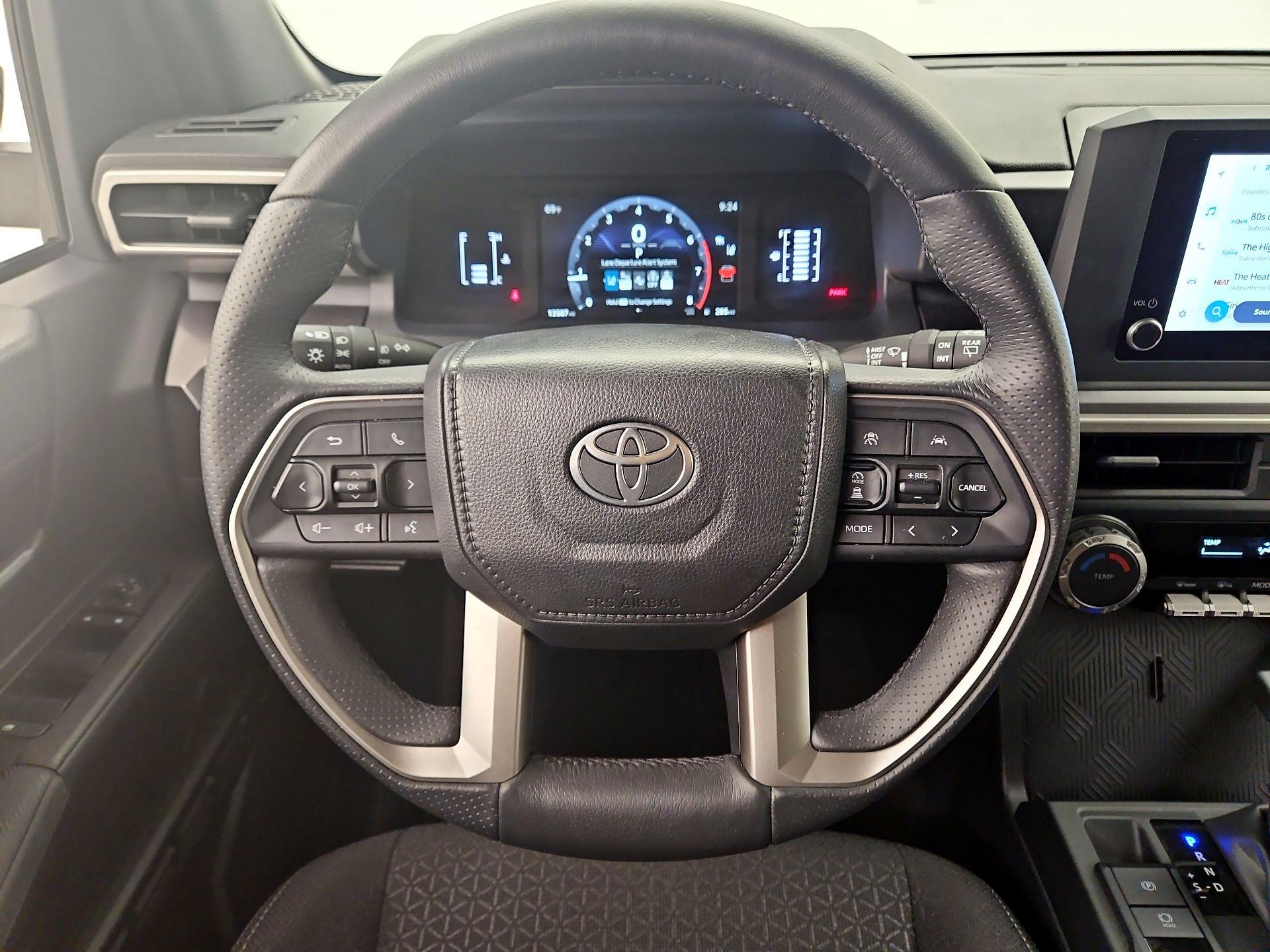 Thumbnail: 2025 Toyota 4Runner - 10