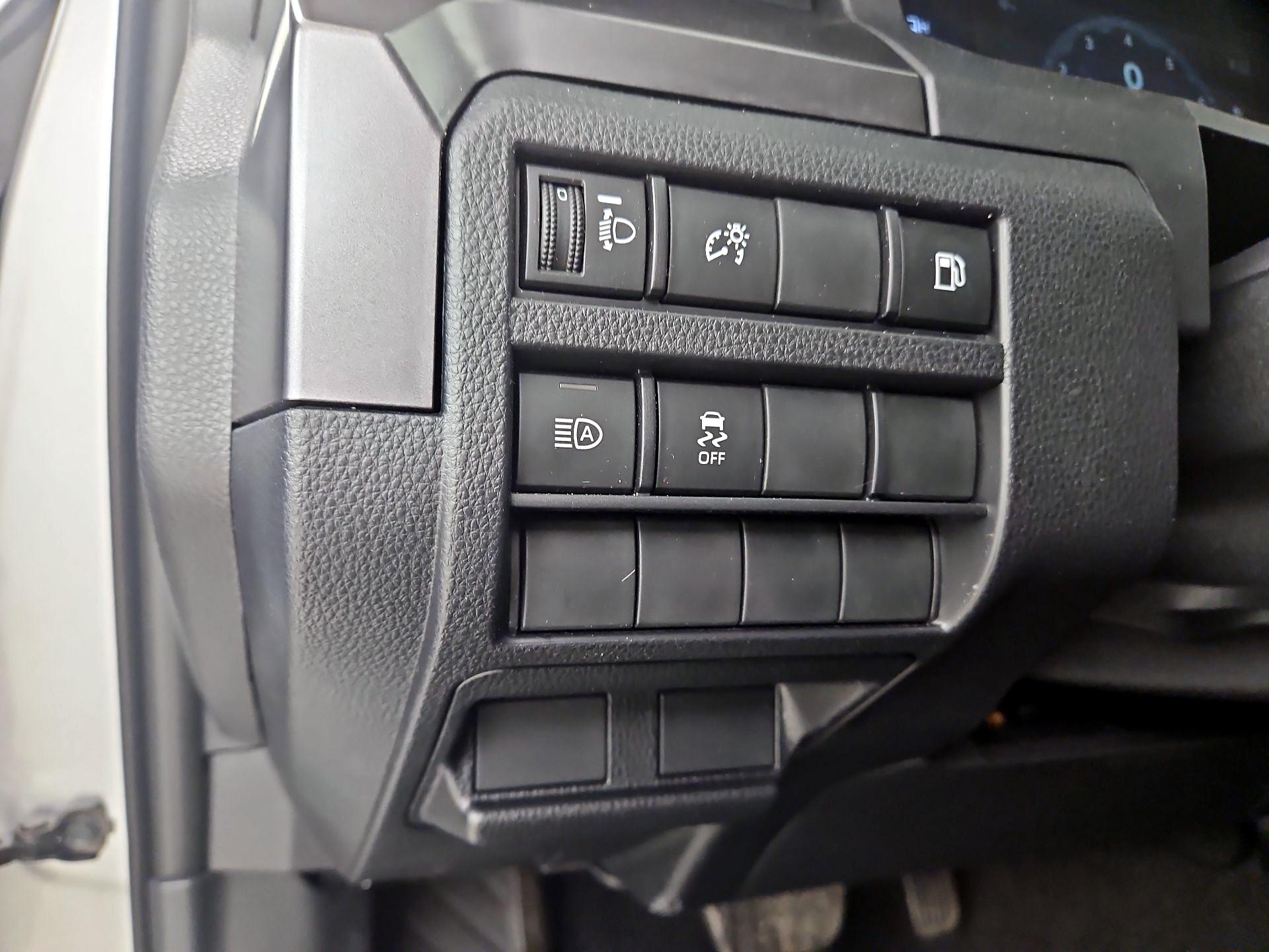 Thumbnail: 2025 Toyota 4Runner - 13