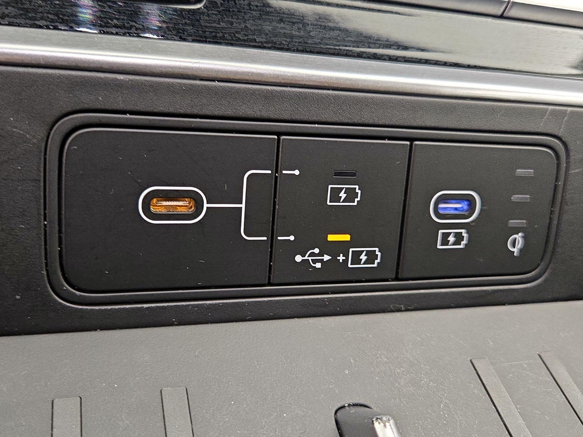 Thumbnail: 2025 Hyundai Santa Fe - 16