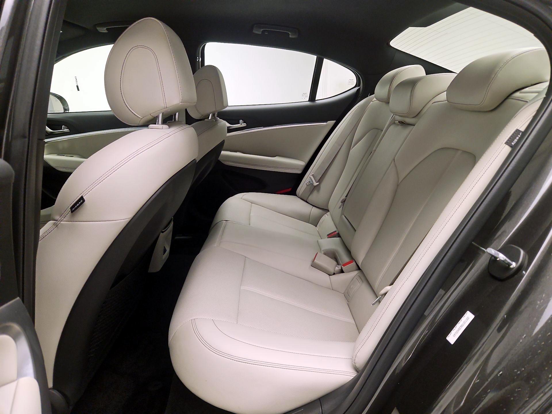 Thumbnail: 2025 Genesis G70 - 18