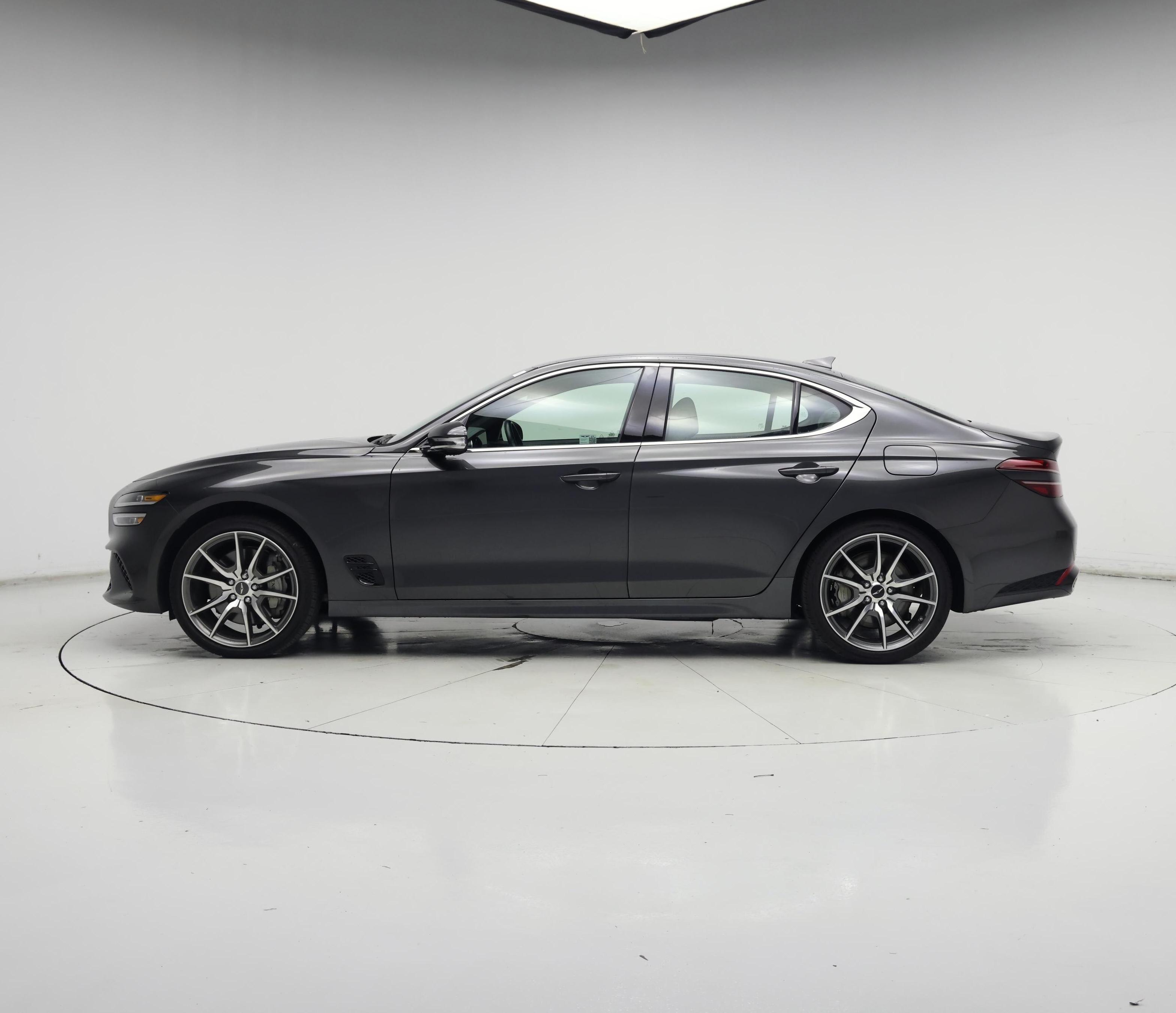 Thumbnail: 2025 Genesis G70 - 3