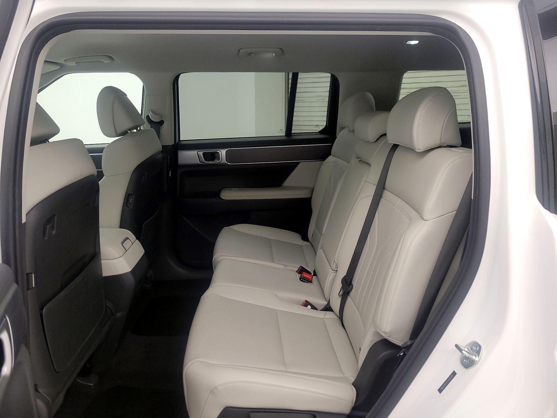 Thumbnail: 2025 Hyundai Santa Fe - 19