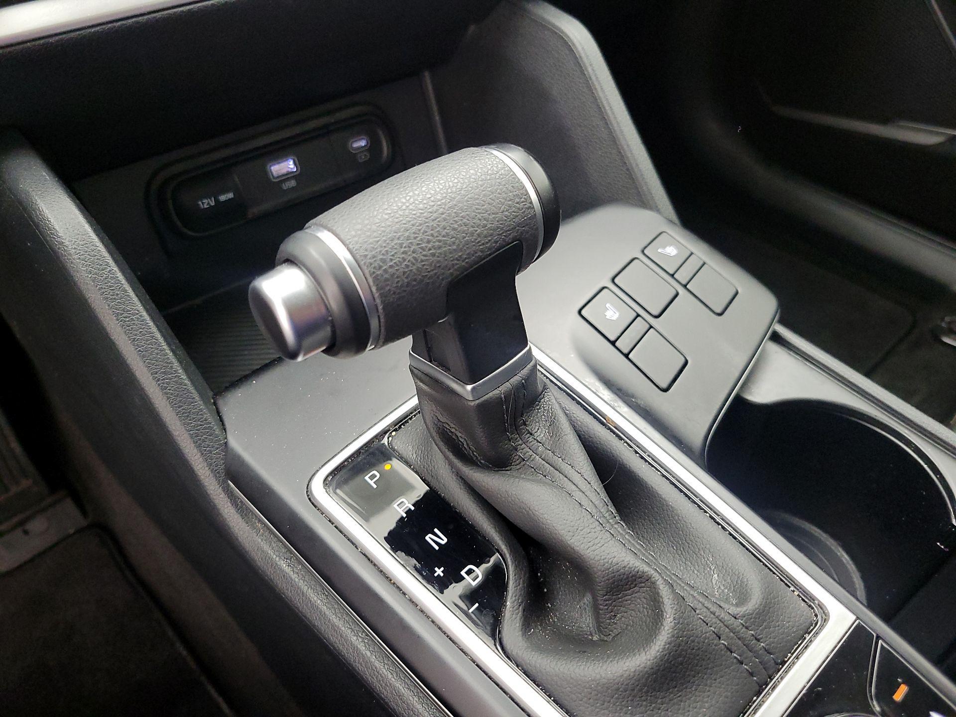 Thumbnail: 2025 Kia Sportage - 16