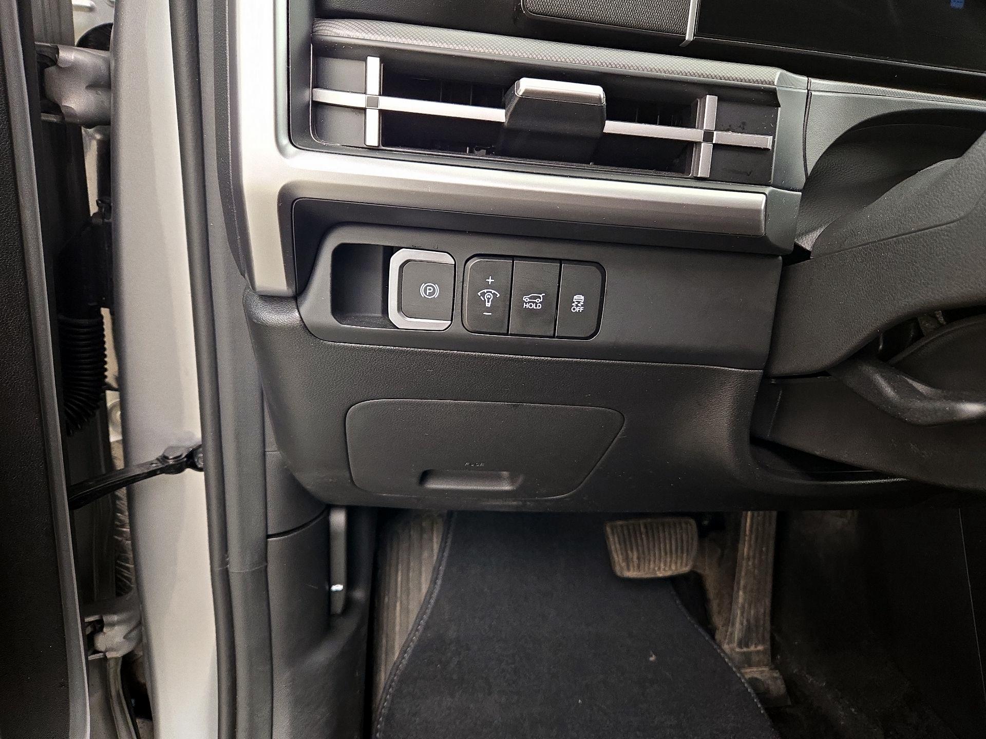 Thumbnail: 2025 Hyundai Santa Fe - 13