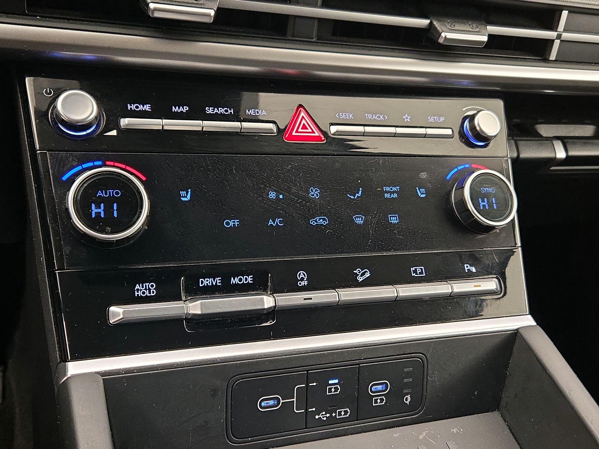 Thumbnail: 2025 Hyundai Santa Fe - 16