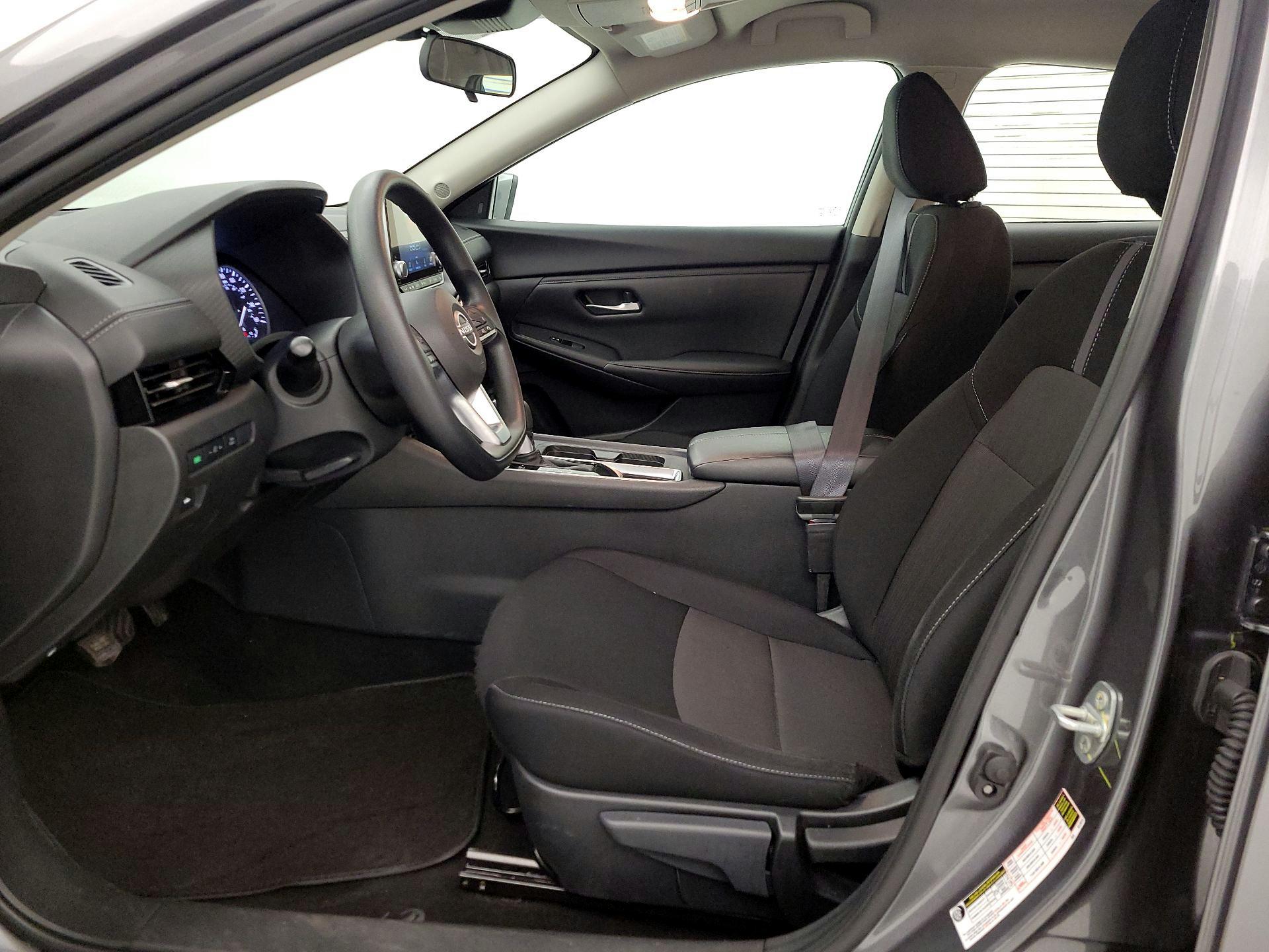 Thumbnail: 2025 Nissan Sentra - 11