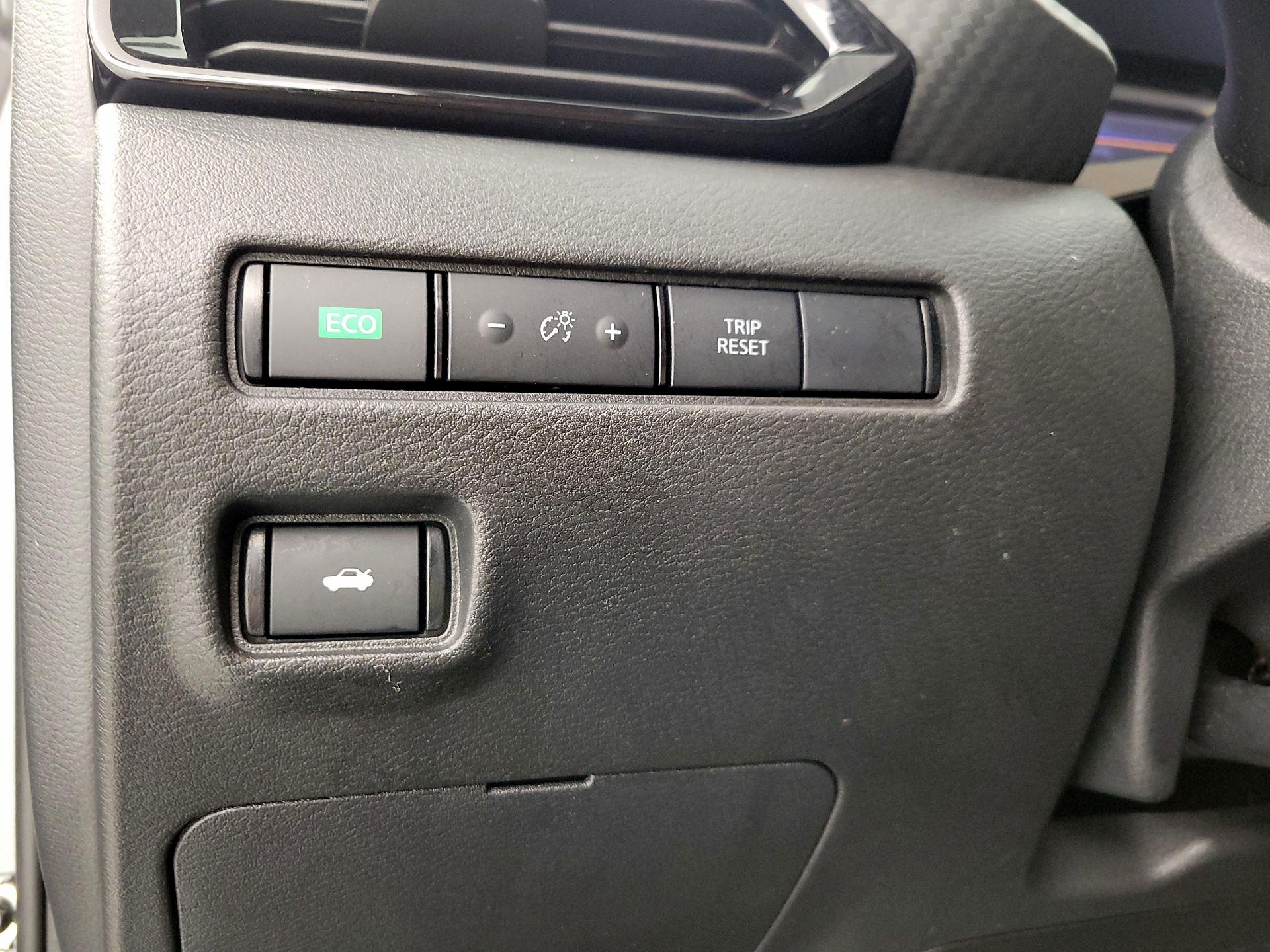 Thumbnail: 2025 Nissan Sentra - 13