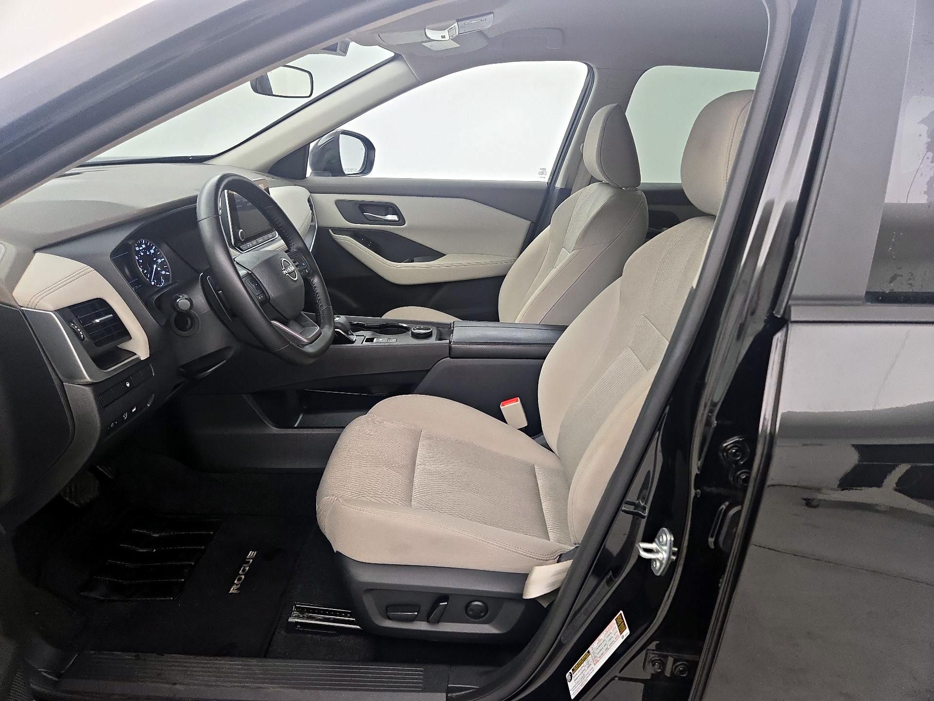 Thumbnail: 2025 Nissan Rogue - 11