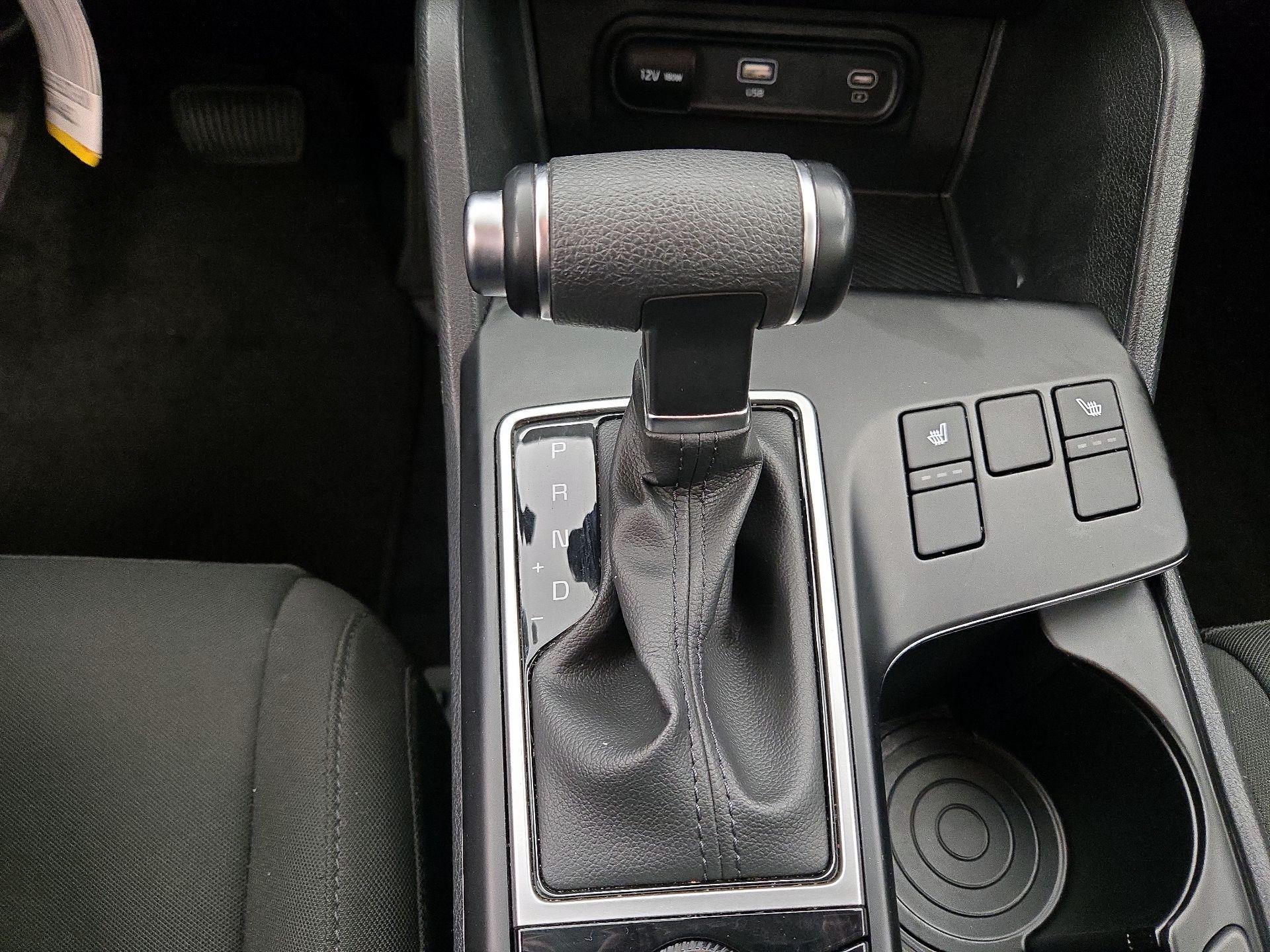 Thumbnail: 2025 Kia Sportage - 17